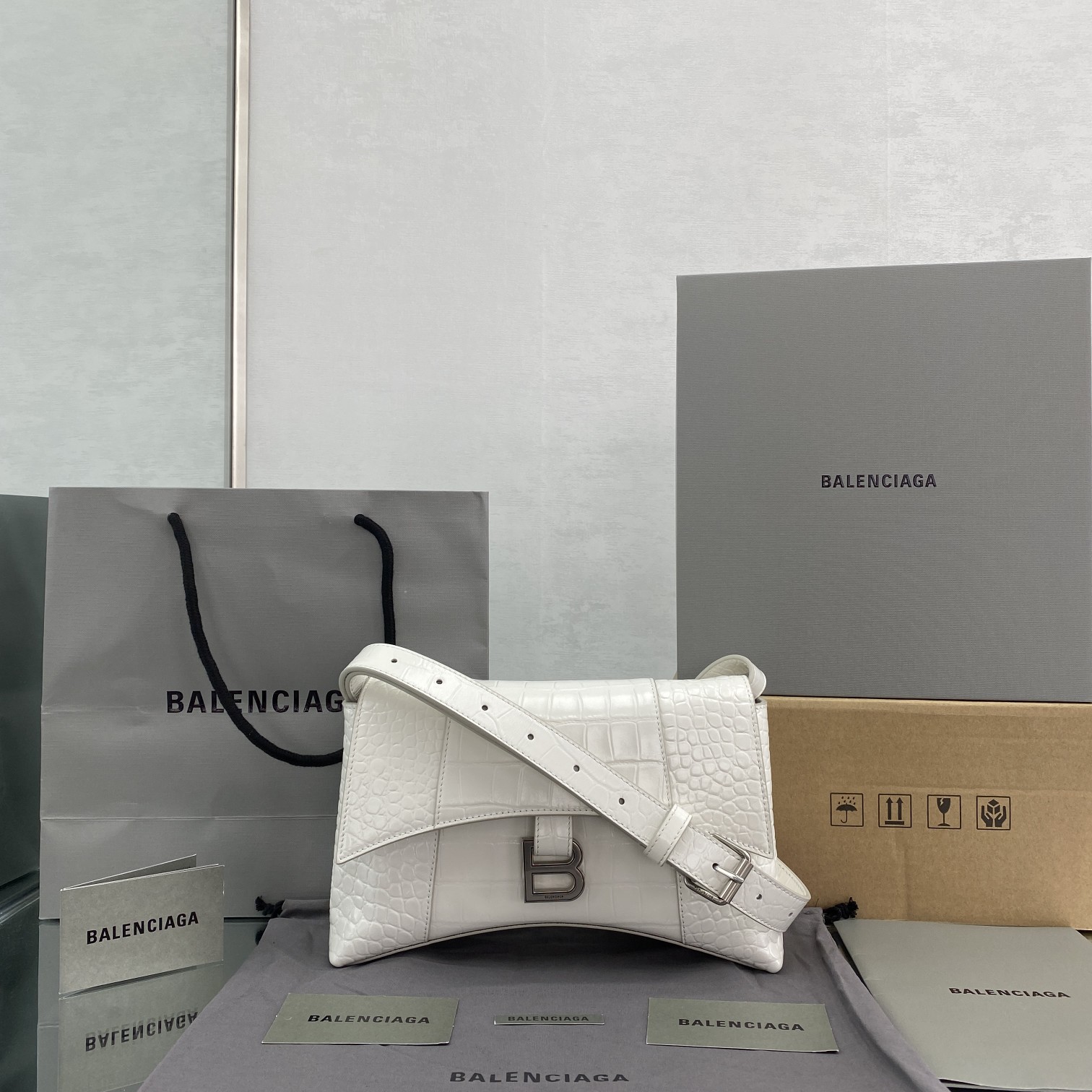 Ba*len*cia*ga hourglass bag-25.5*6*16cm