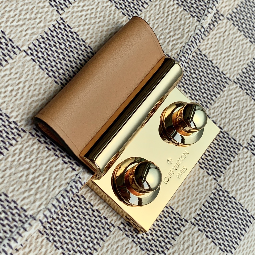 l**is V*t*n croisette-n50053-25*24*5cm