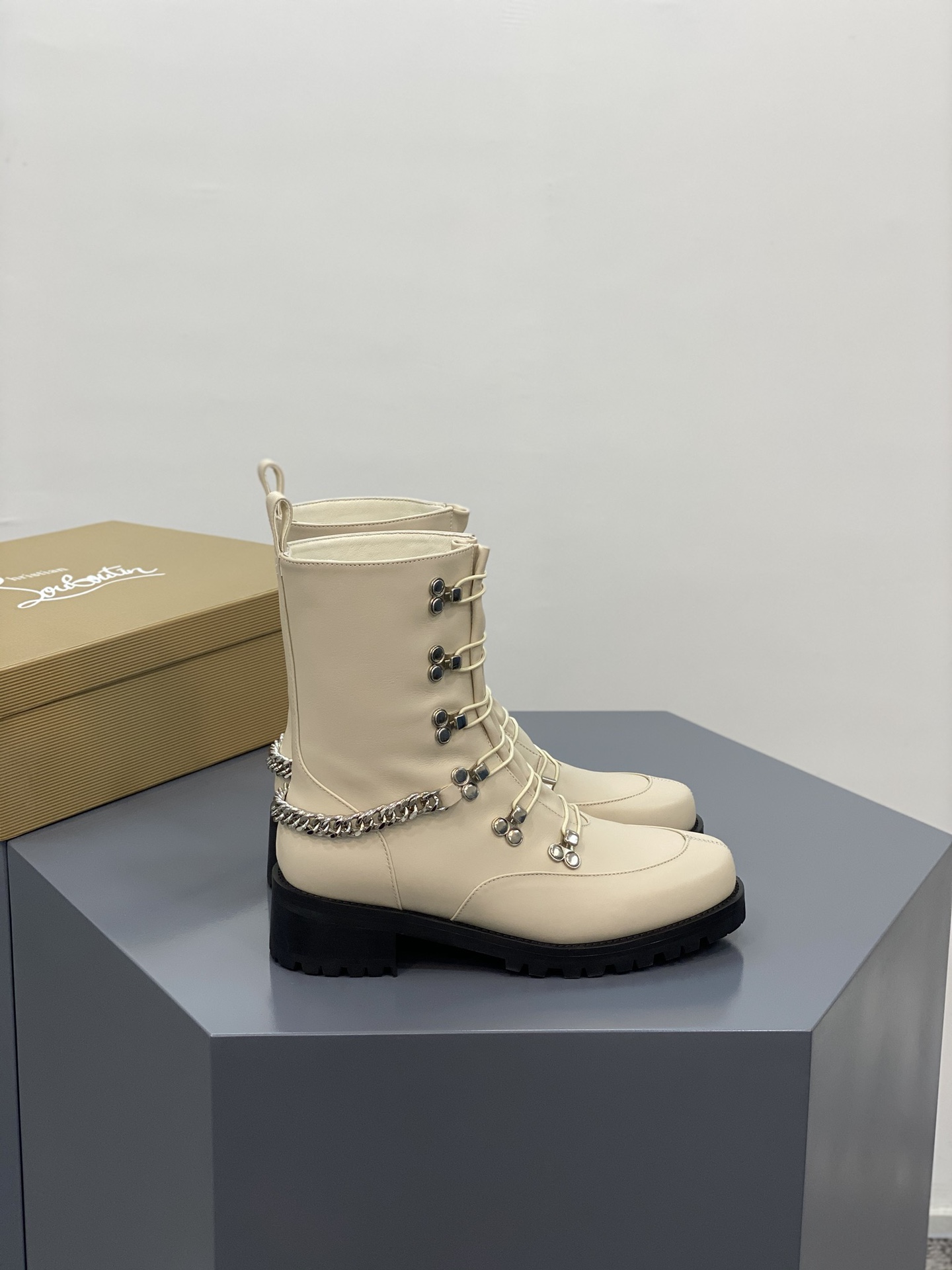 Ch**an louboutin boots