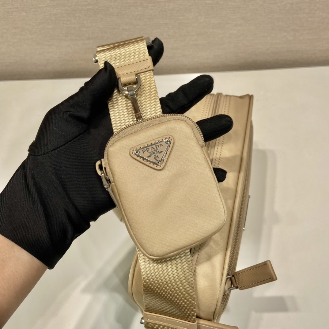 Pra*a 1bc167 crossbody bag -23*15*7cm