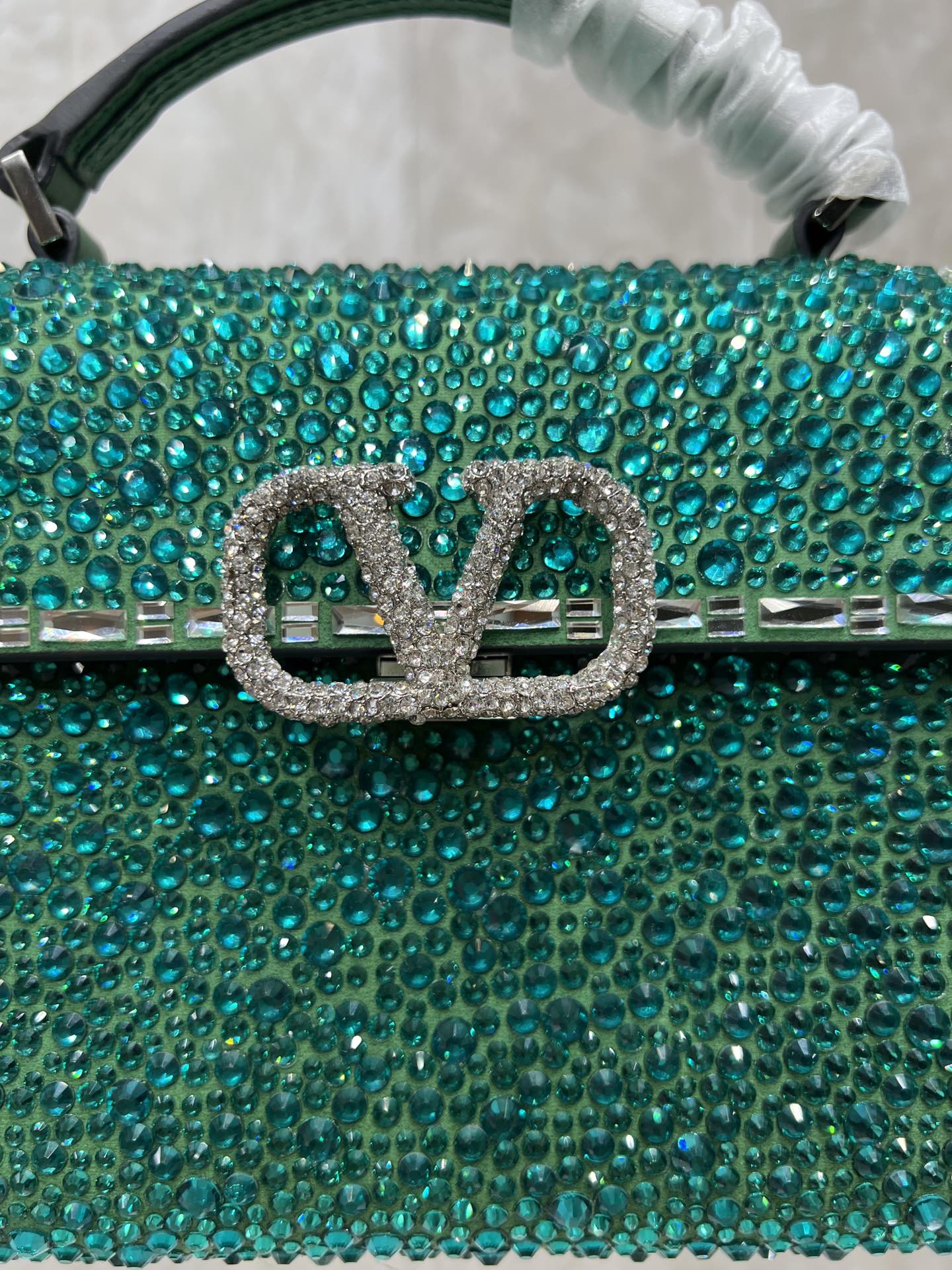 Valentino Vlogo Signature Chain Bag-19*13*9CM