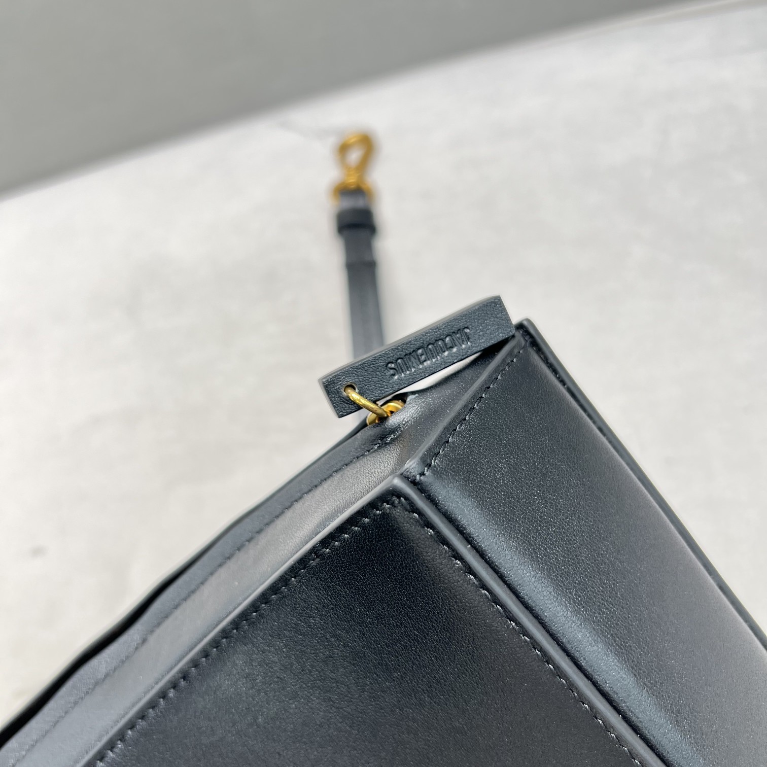 Jacquemus Handbags-35*9*6CM