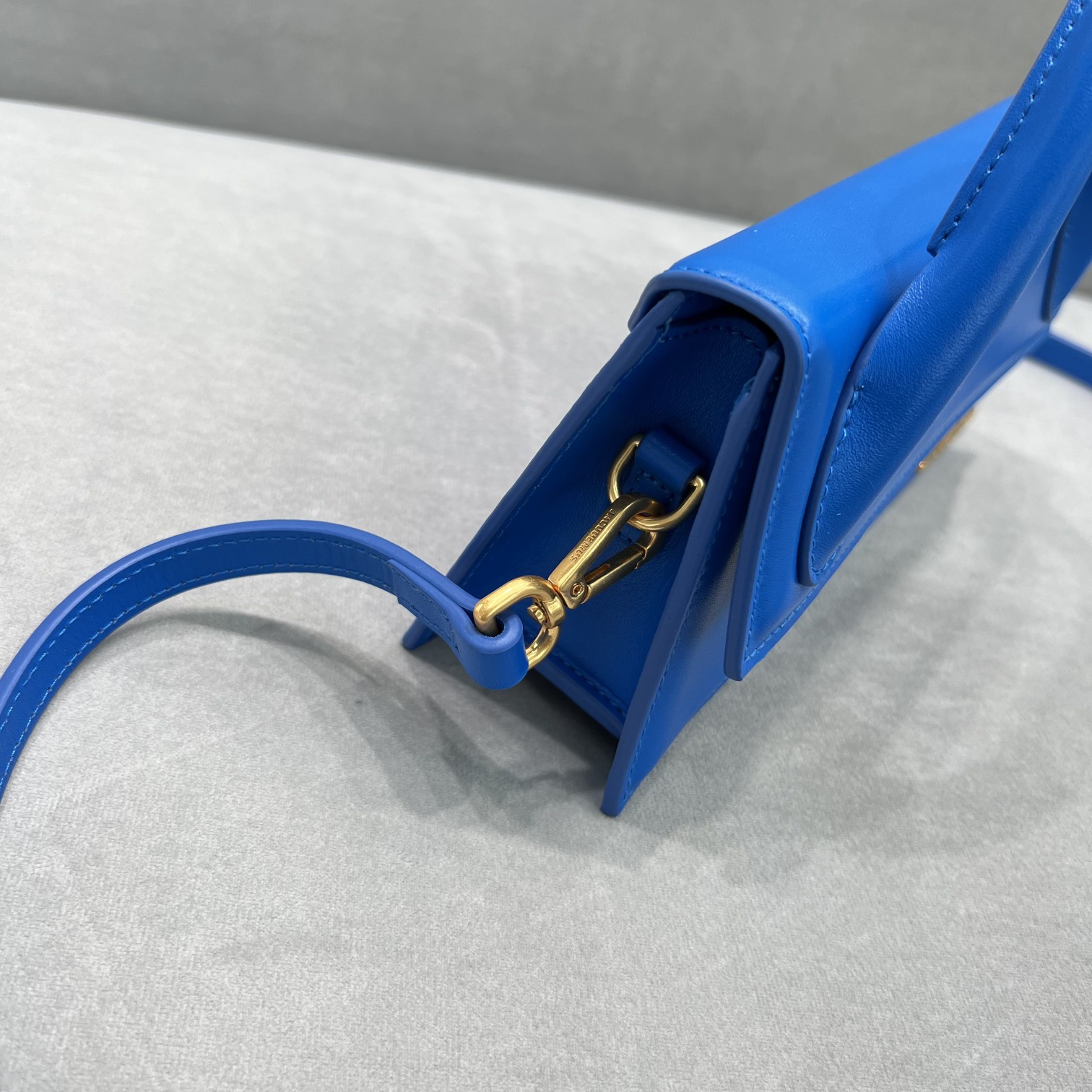 Jacquemus Handbags-21*10*6CM