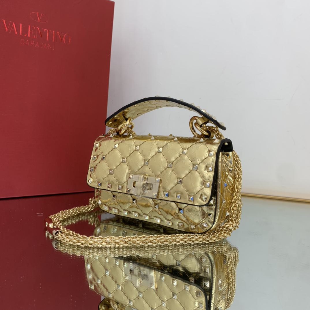 Valentino Garavani Rockstud Spike Bag-17x10x5.5CM