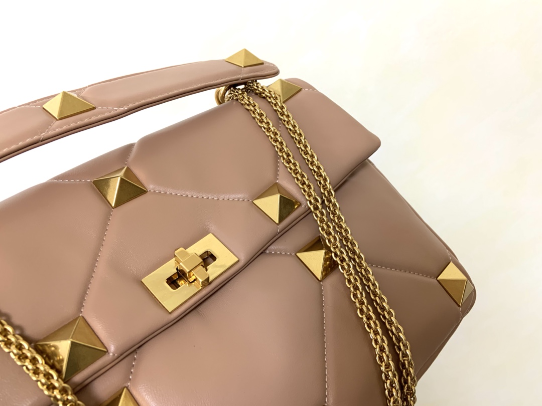 Valentin0 Garavani Roman Stud-Large Size-30*20*12CM