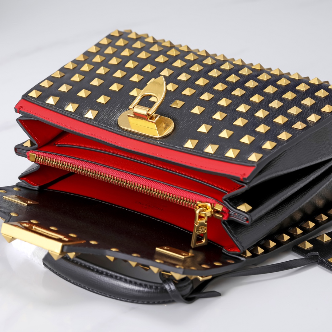 Valentino Garavani Rockstud Alcove-22*17*9CM