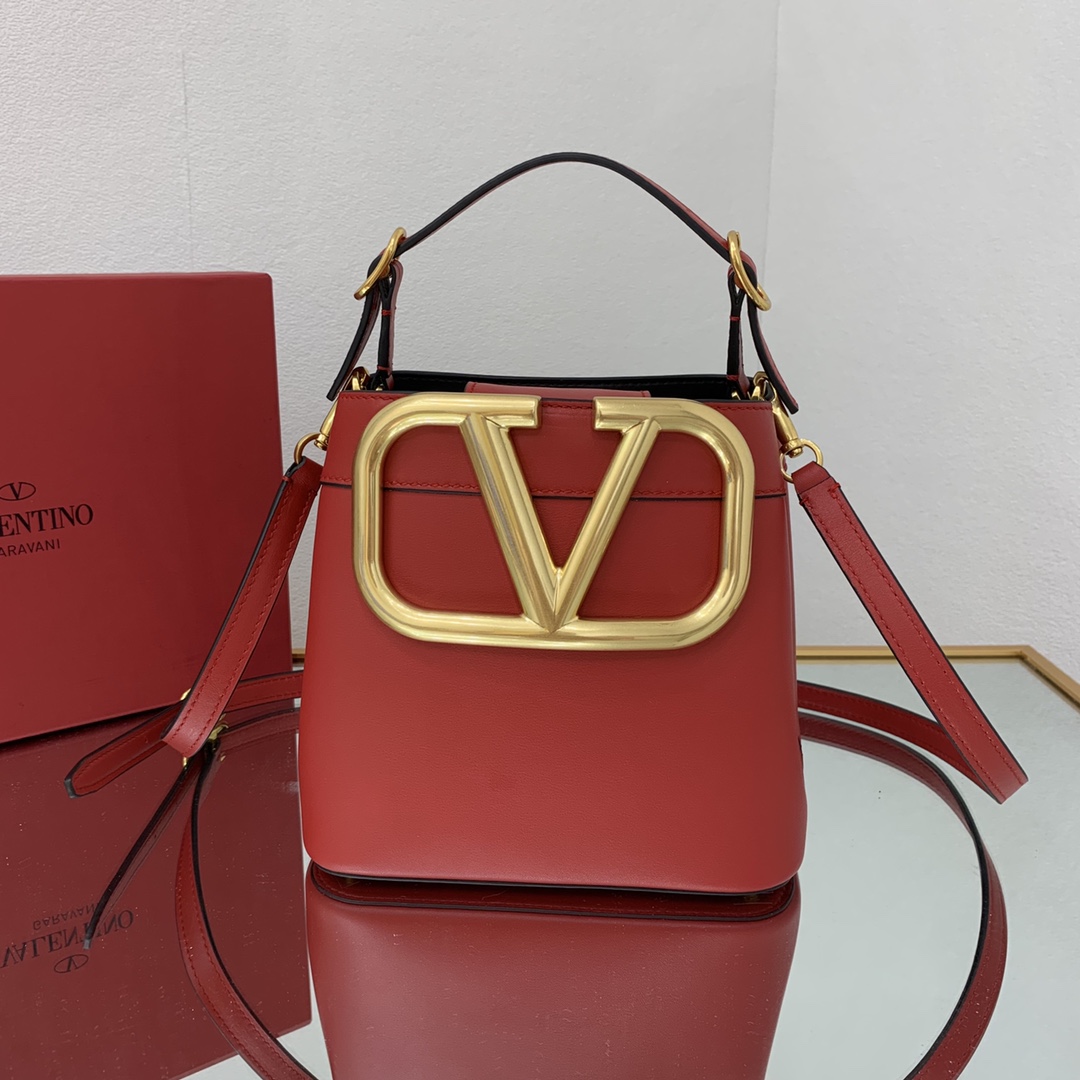 valentino garavani S*pervee bag-20*19*12cm