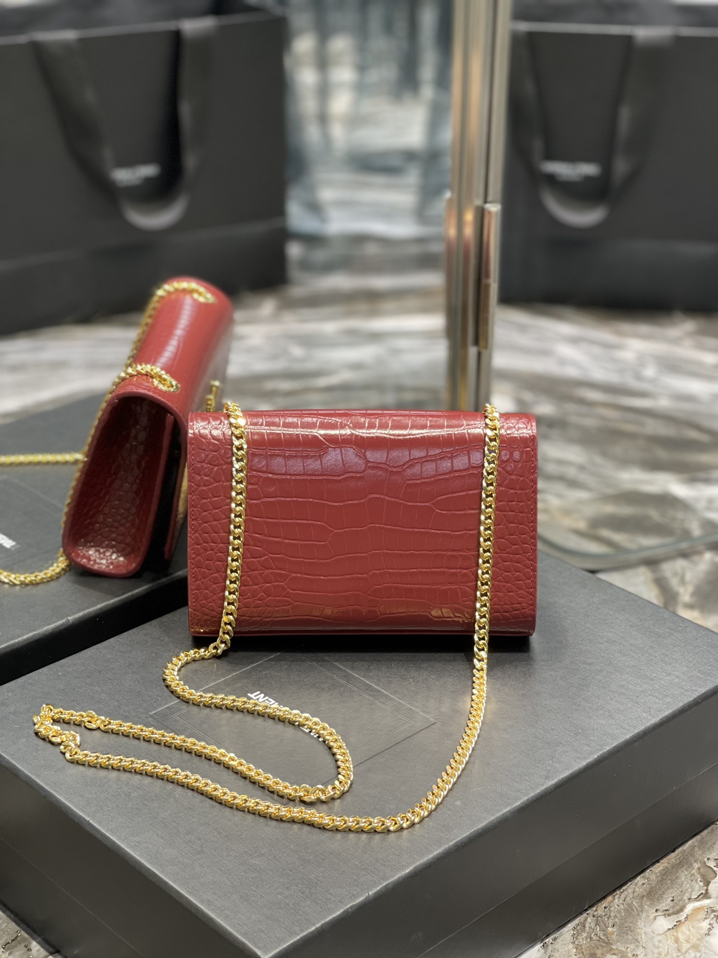 YSL Kate Medium With Tassle In Crocodile Leather-20x13.5x5.5cCM