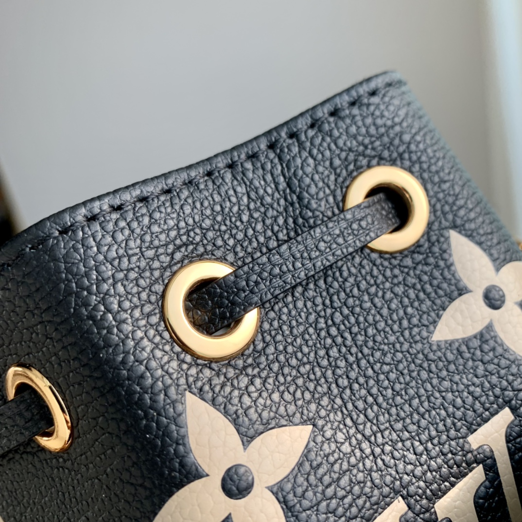 l**is V*t*n nano noé-13*16*10cm