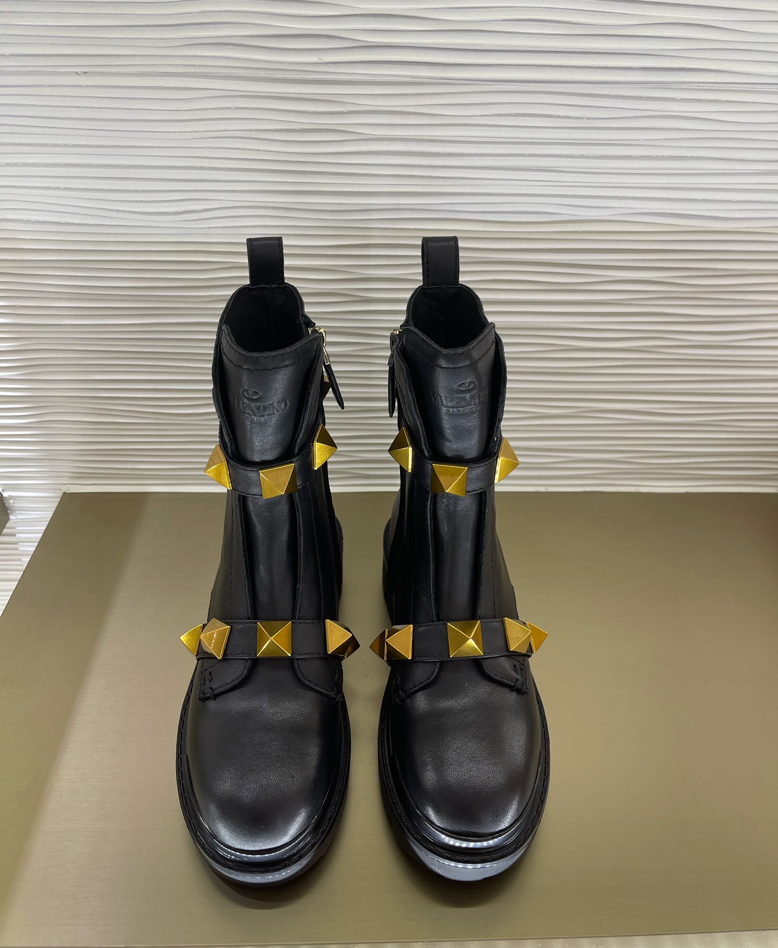 Valentino Boots(EU35-41)