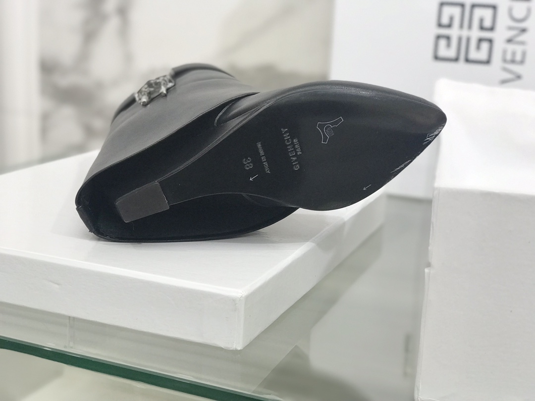 Givenchy Boots(EU35-42)