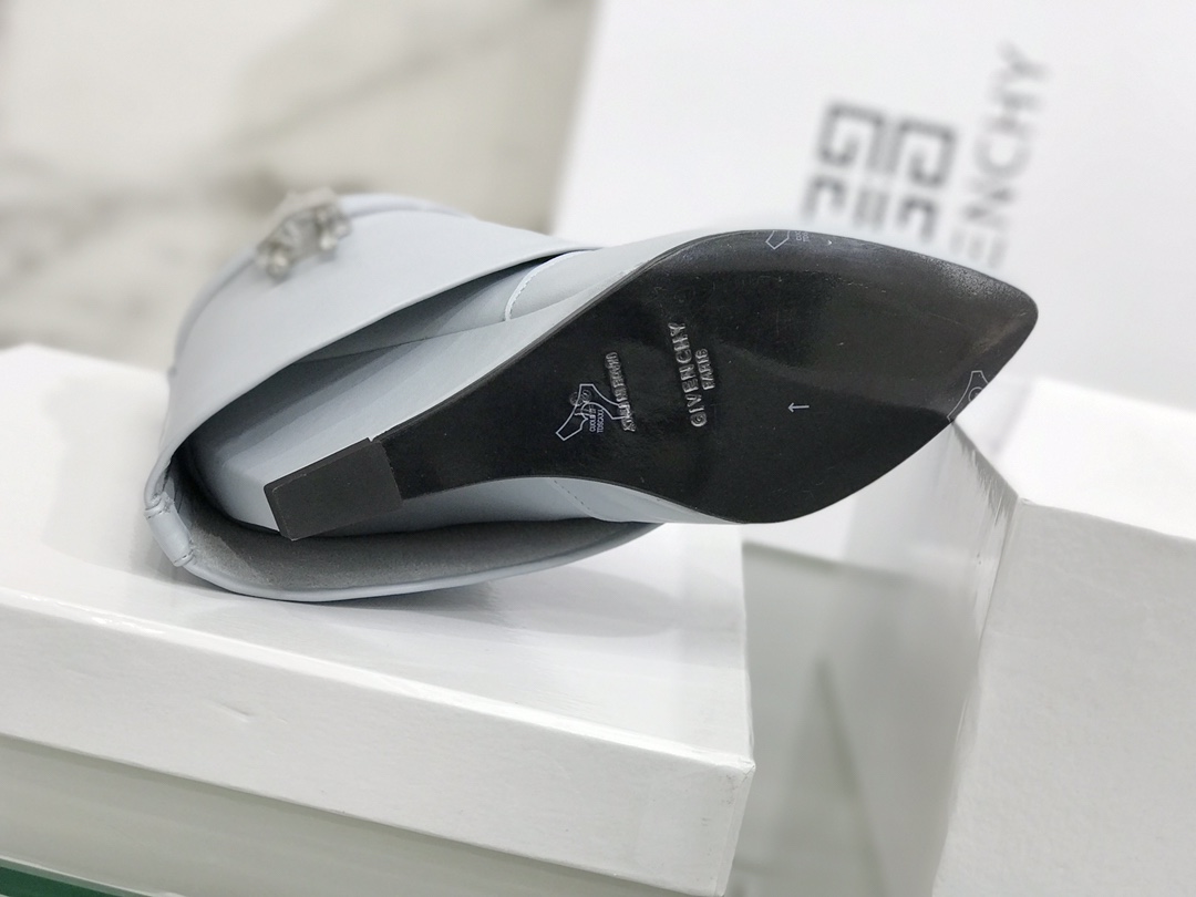 Givenchy Boots(EU35-42)