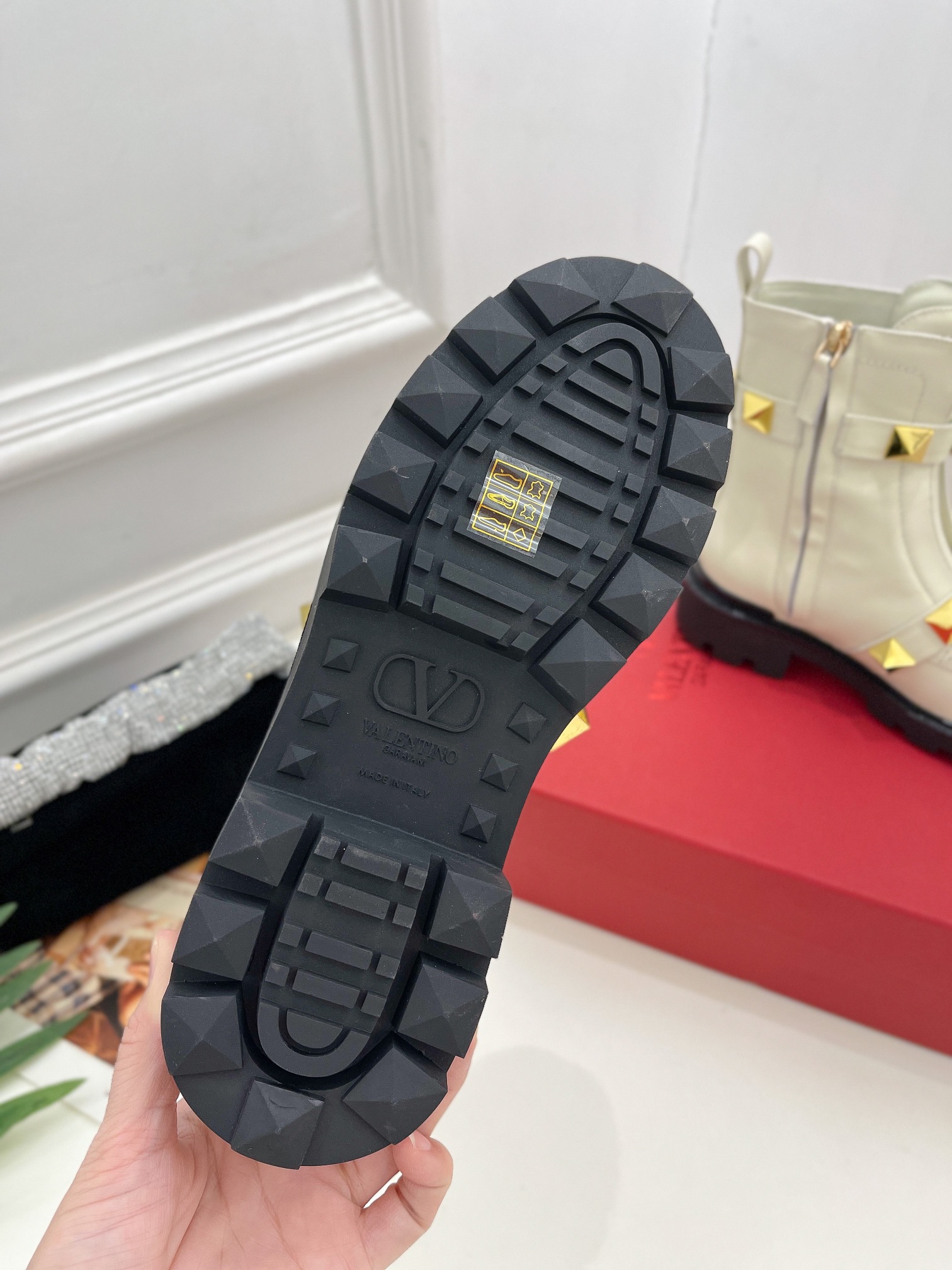 Valentino Boots(EU35-41)