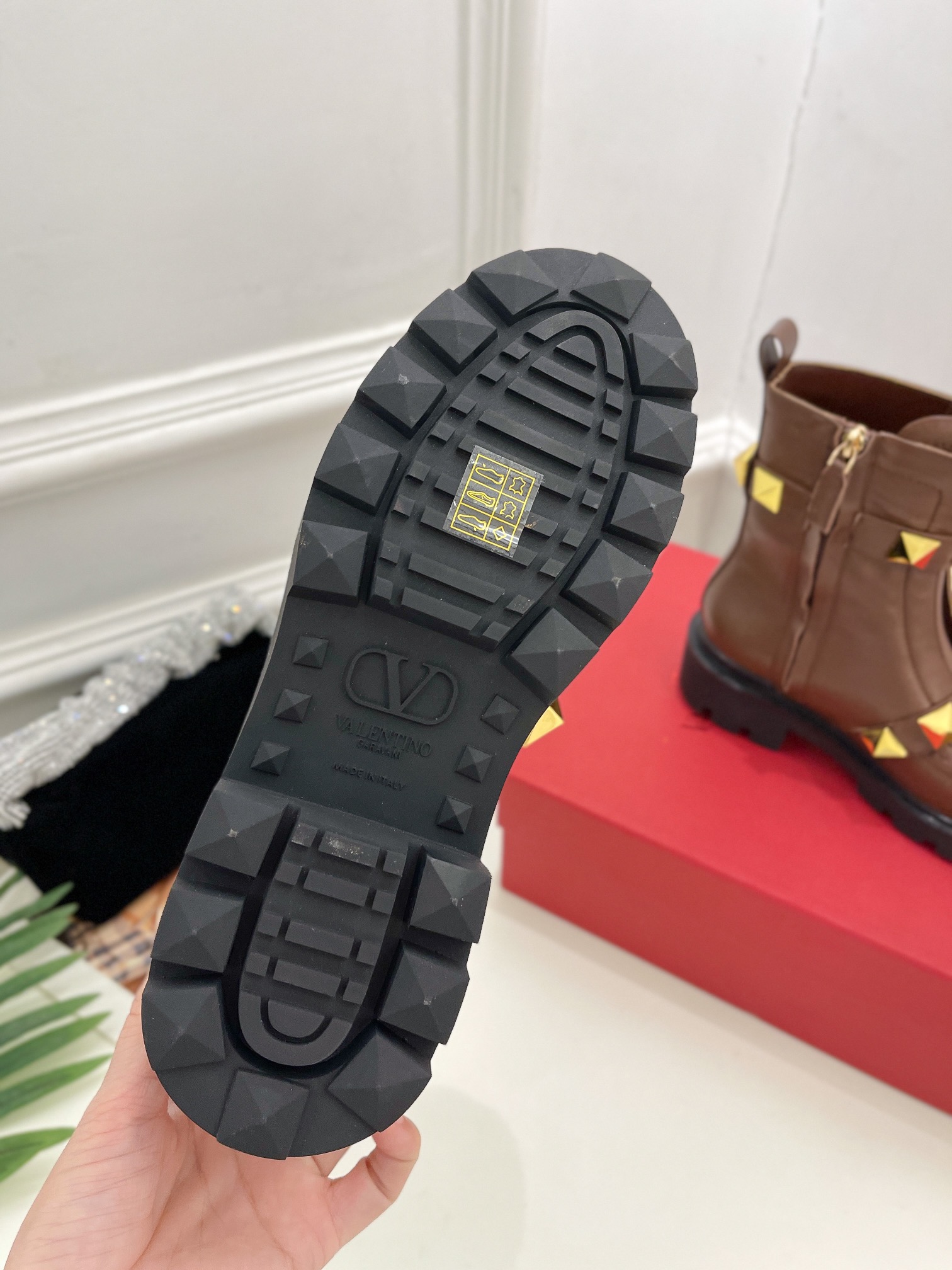 Valentino Boots(EU35-41)