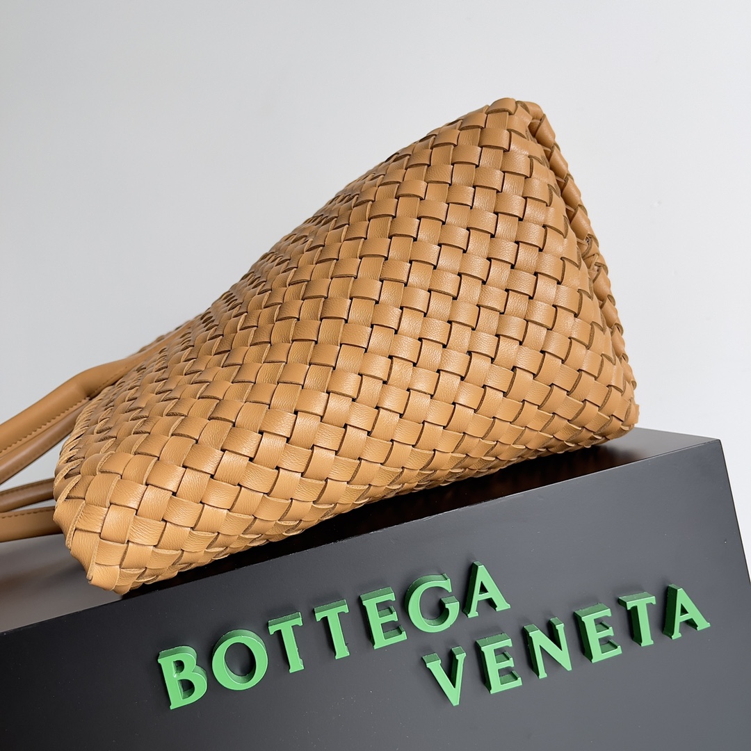 Bo*te*ga ve*ne*ta large tote bag-51*18*28cm