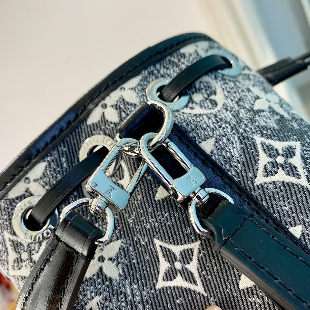 l**is V*t*n nano noé-13*16*10cm