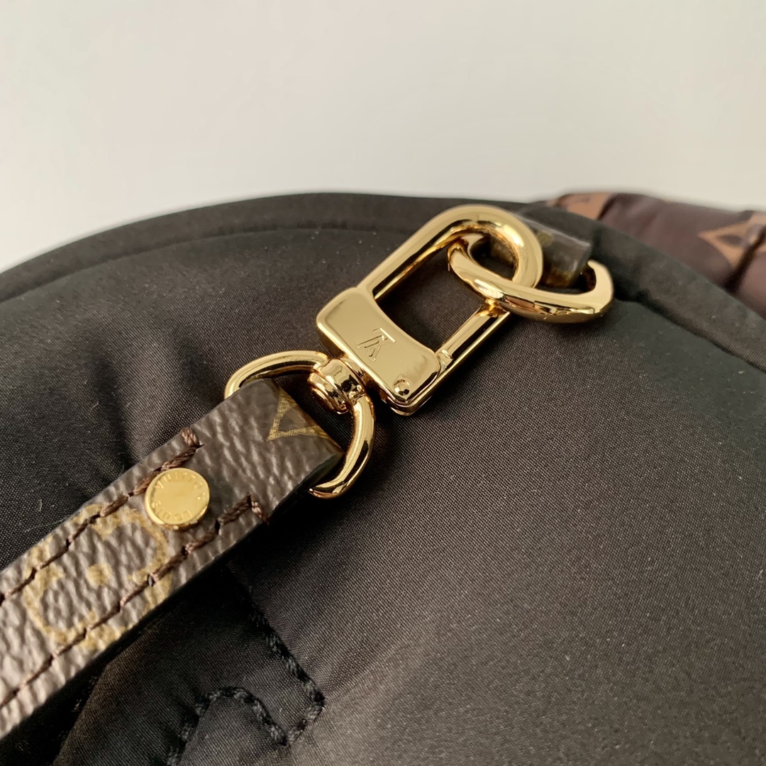 l**is V*t*n pillow palm springs backpack-17 x 22 x 10cm