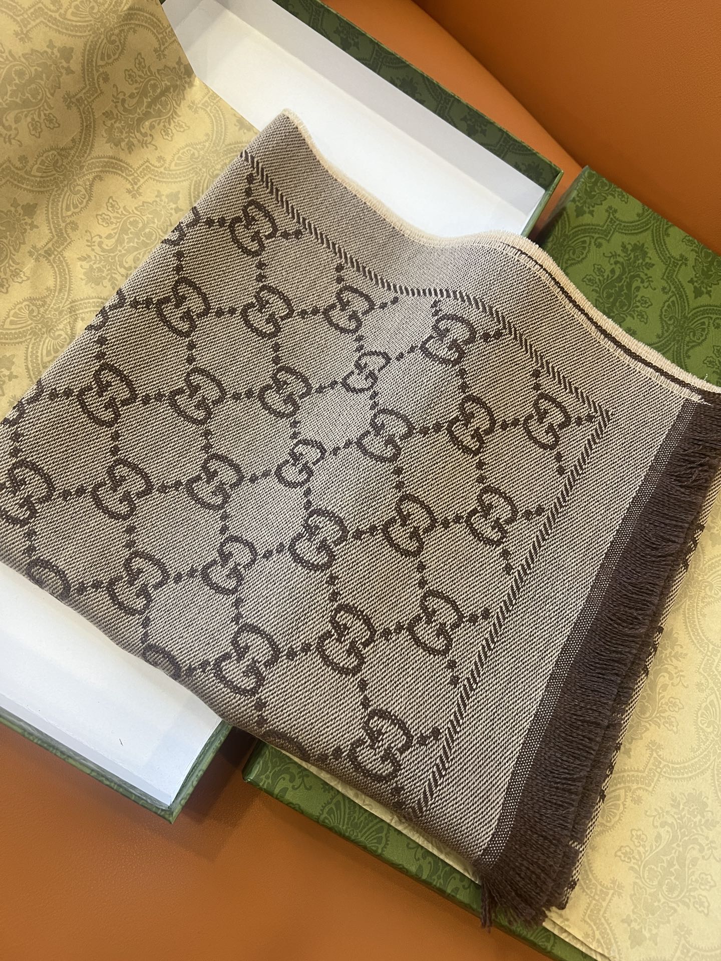 G*u*i scarf-48*180cm