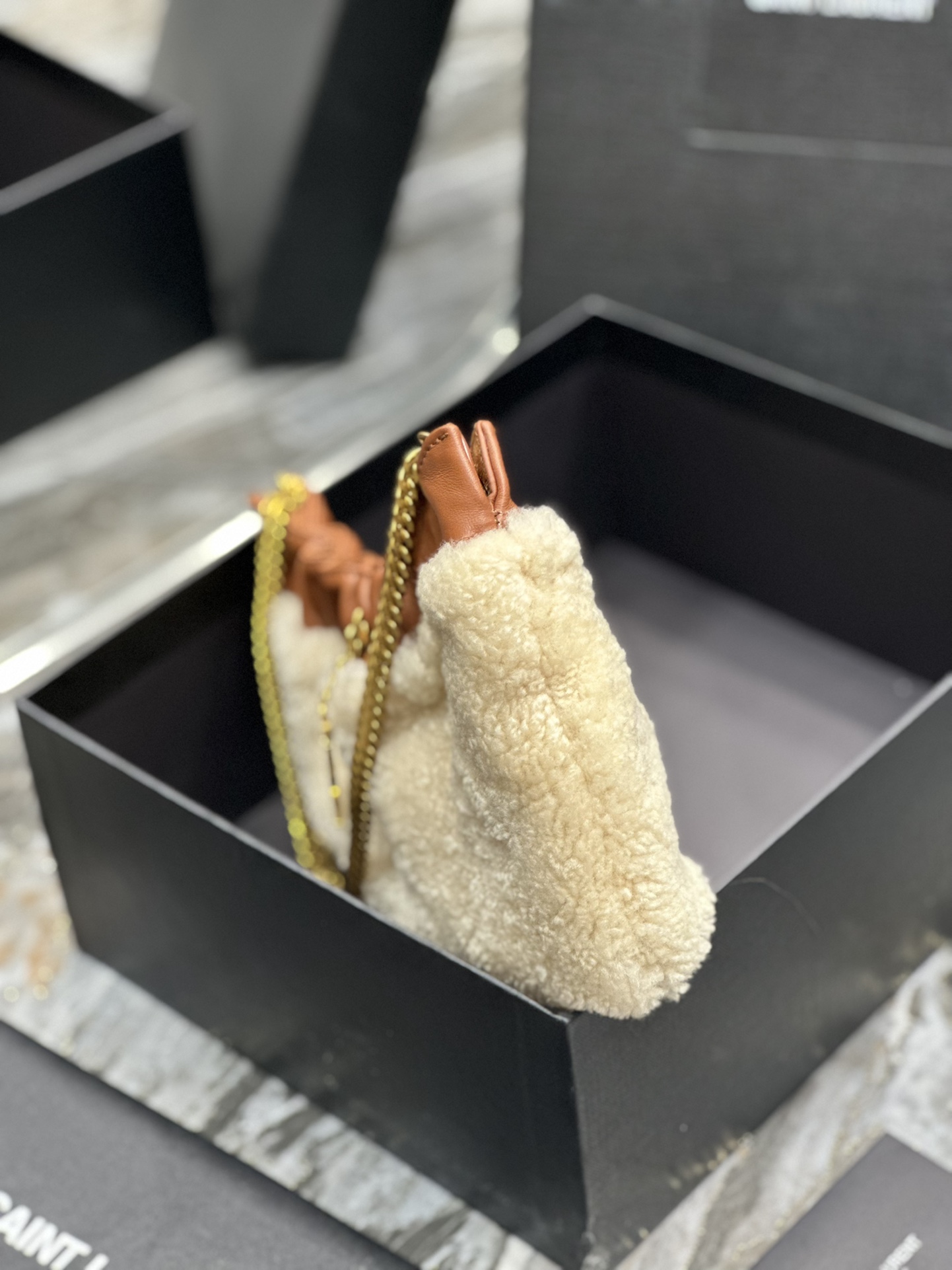 YSL Mini Leather Shoulder Bbag-24x14x4CM