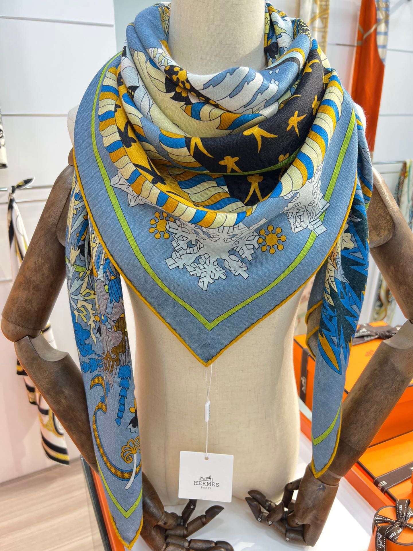 H**mes shawls-140*140cm