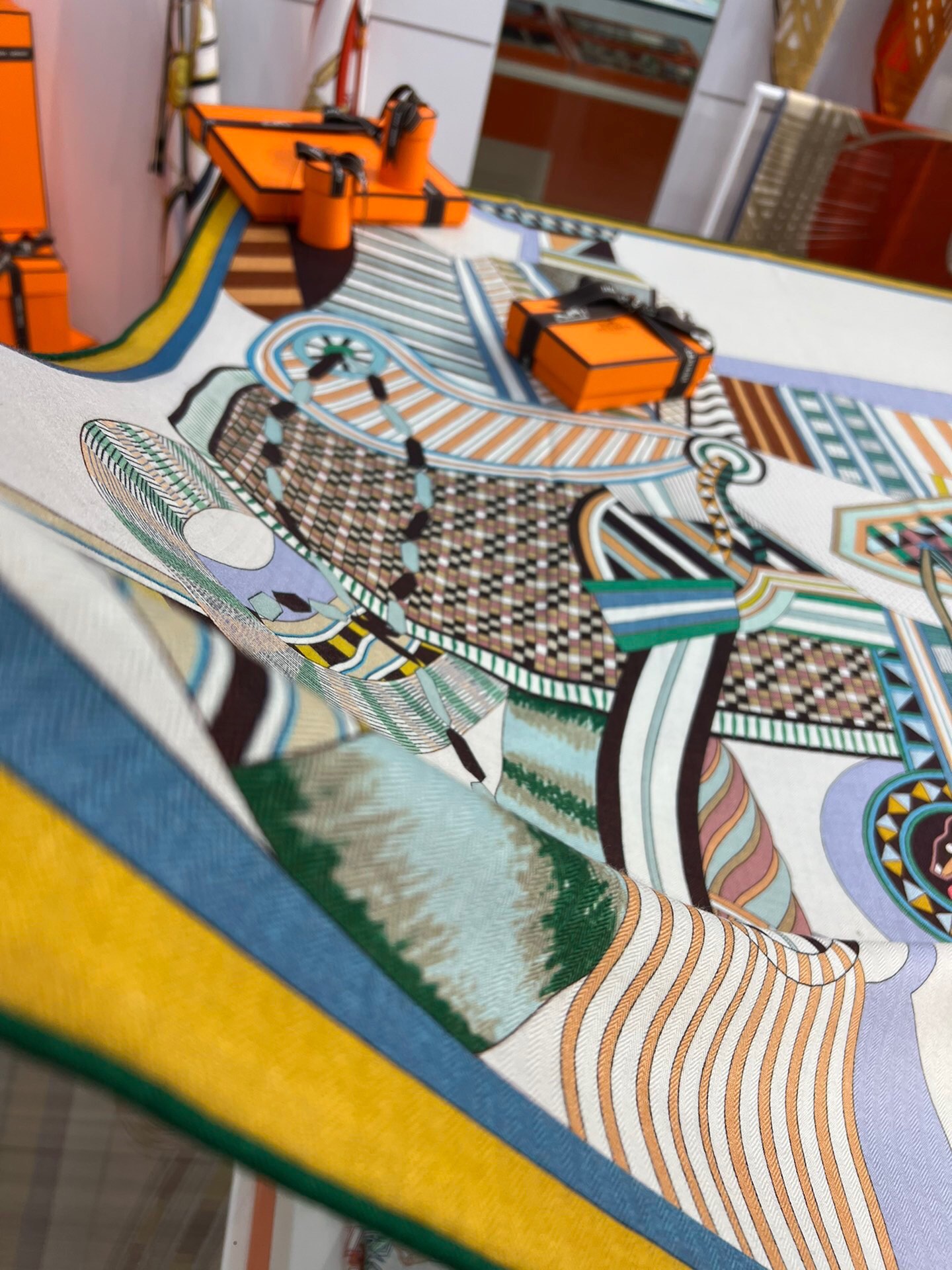 H**mes shawls-140*140cm