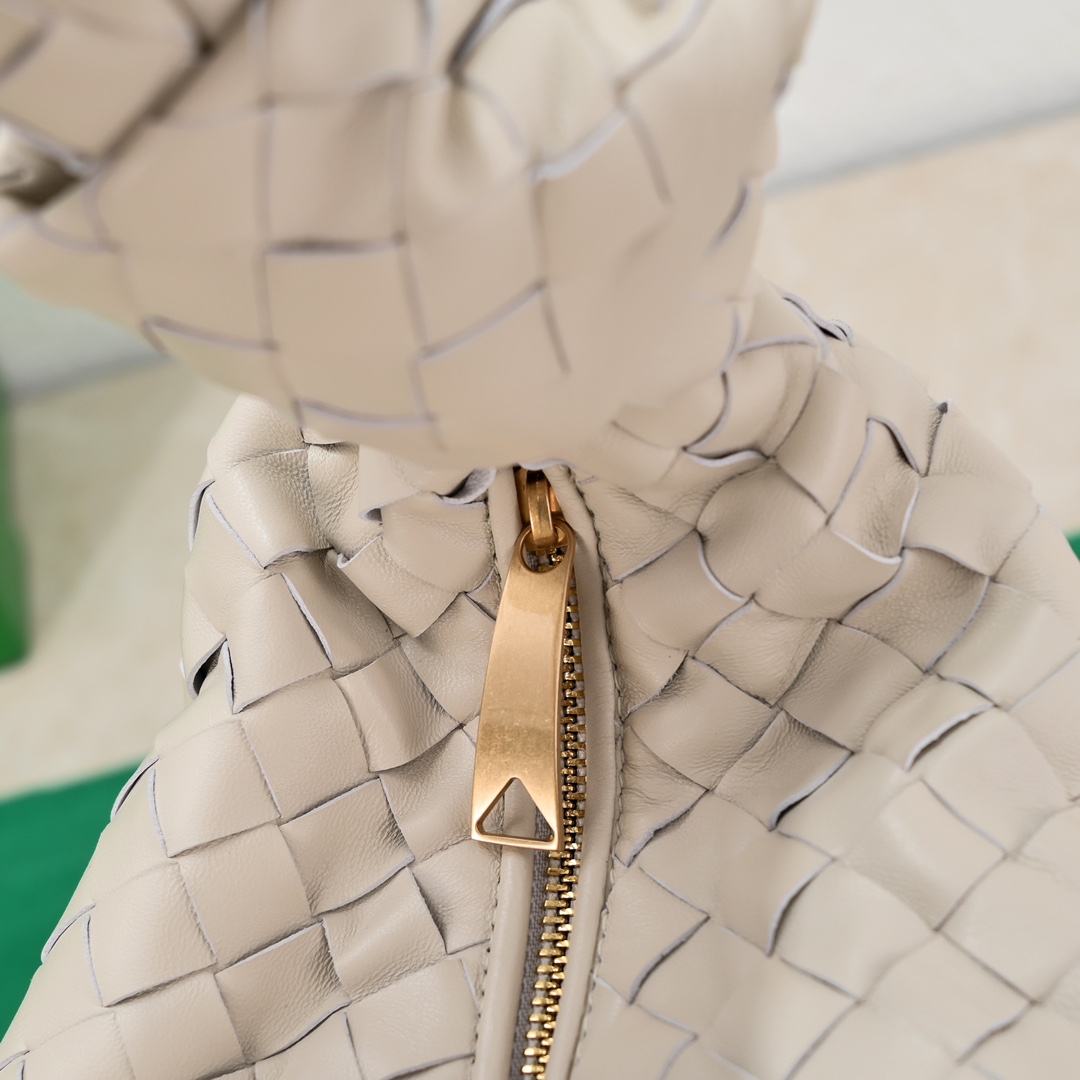 Bo*te*ga ve*ne*ta jodie hobo-40*48*16cm