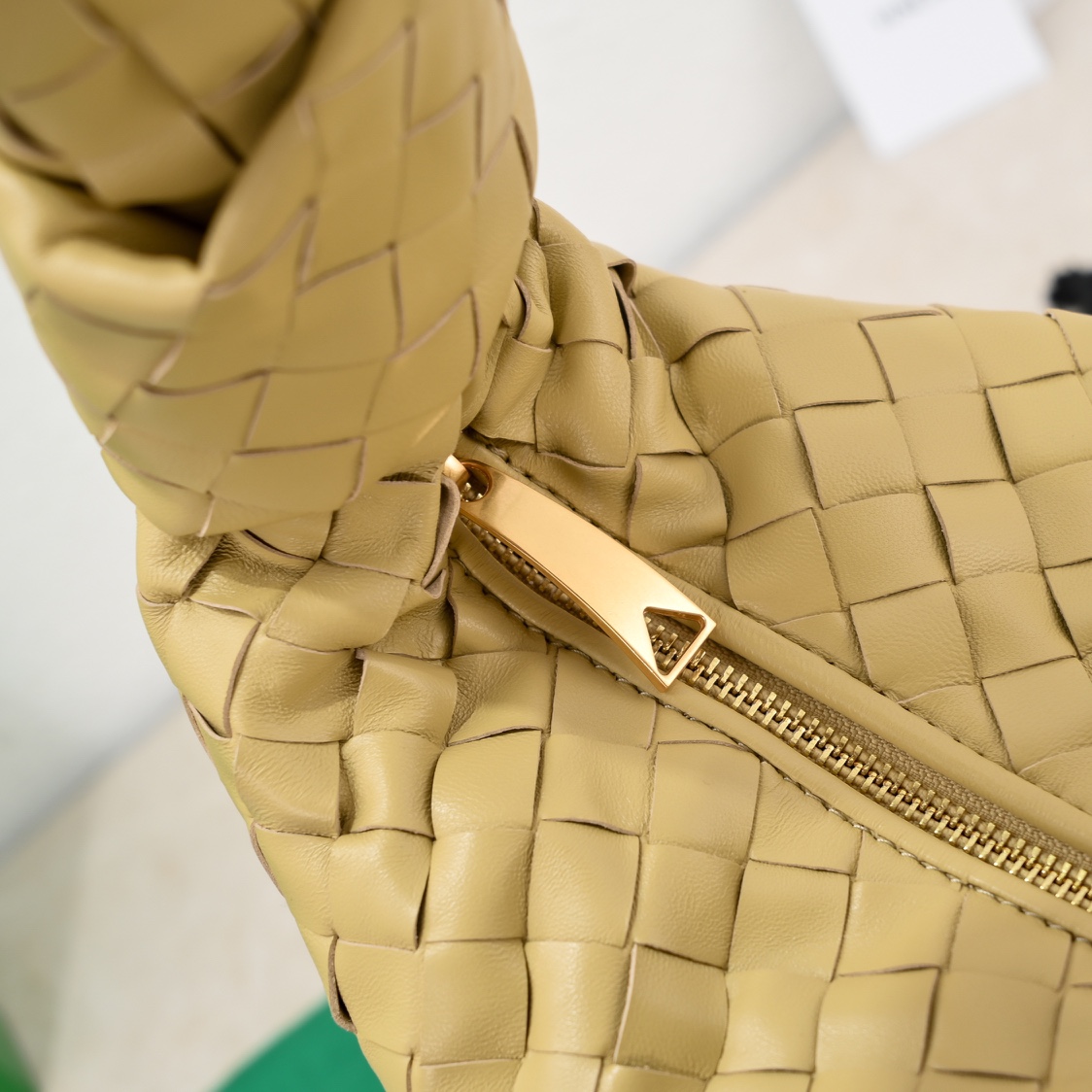 Bo*te*ga ve*ne*ta jodie hobo-40*48*16cm