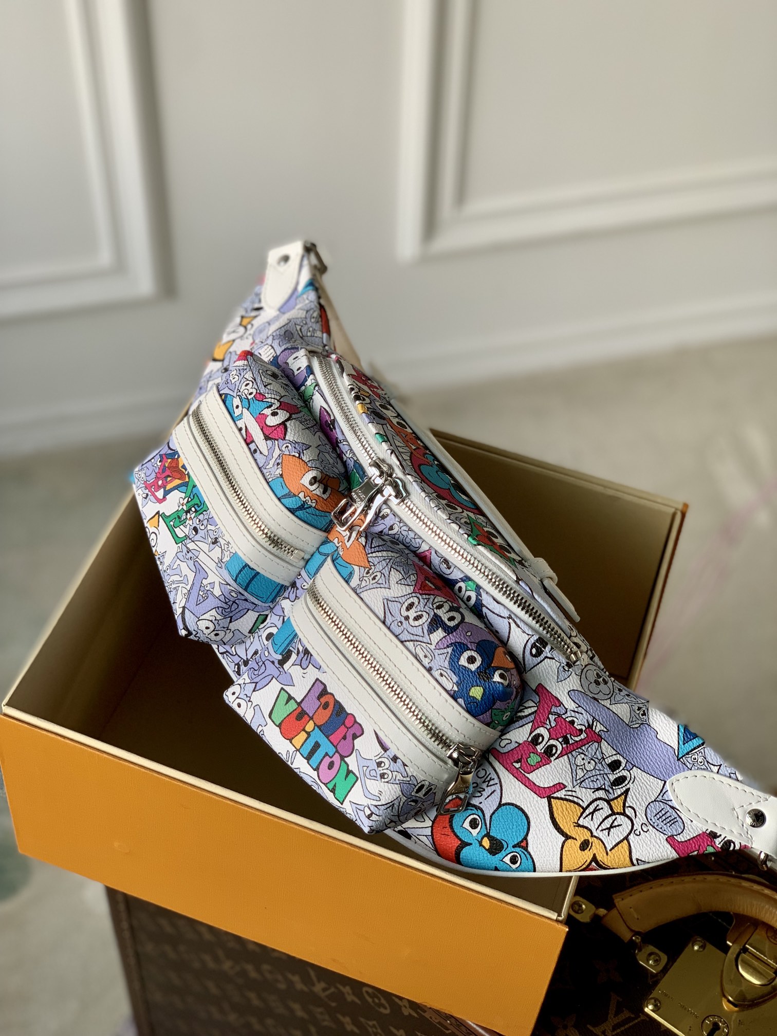 l**is V*t*n bum bag-m21862-50*15.5 *4cm