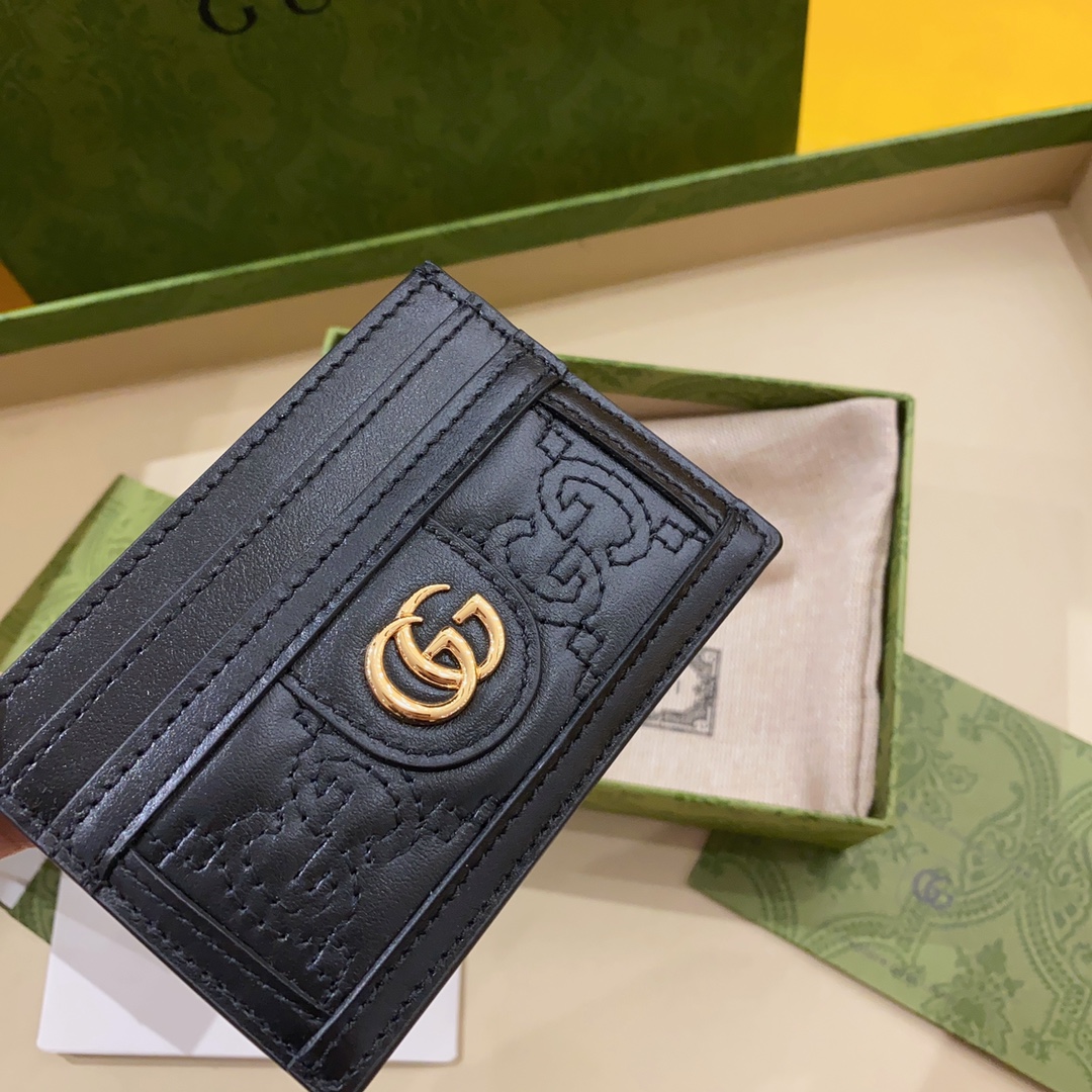 G*u*i card holder-10*7cm