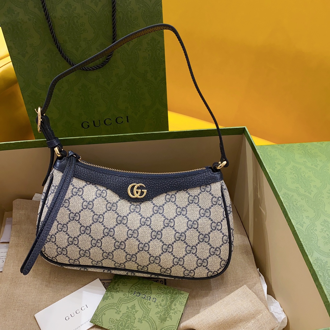 G*u*i chain bag-25*15*6cm