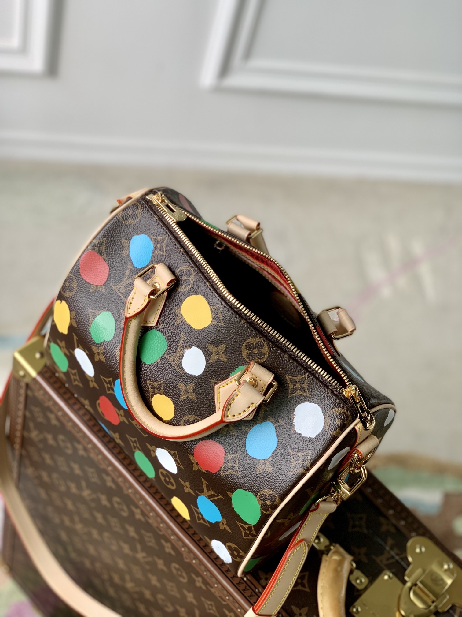 l**is V*t*n speedy bandoulière 25-25*19*15cm