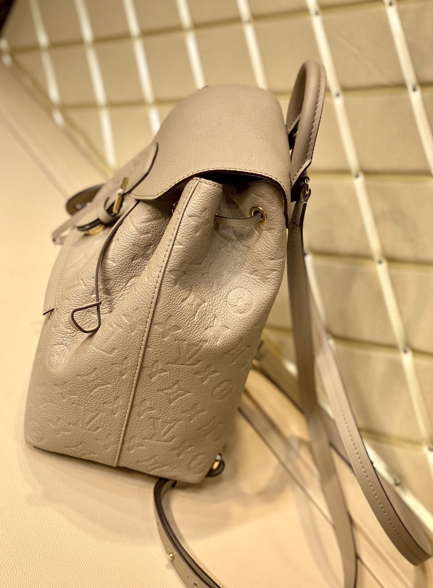 l**is V*t*n montsouris backpack-m45410-27.5*33*14cm