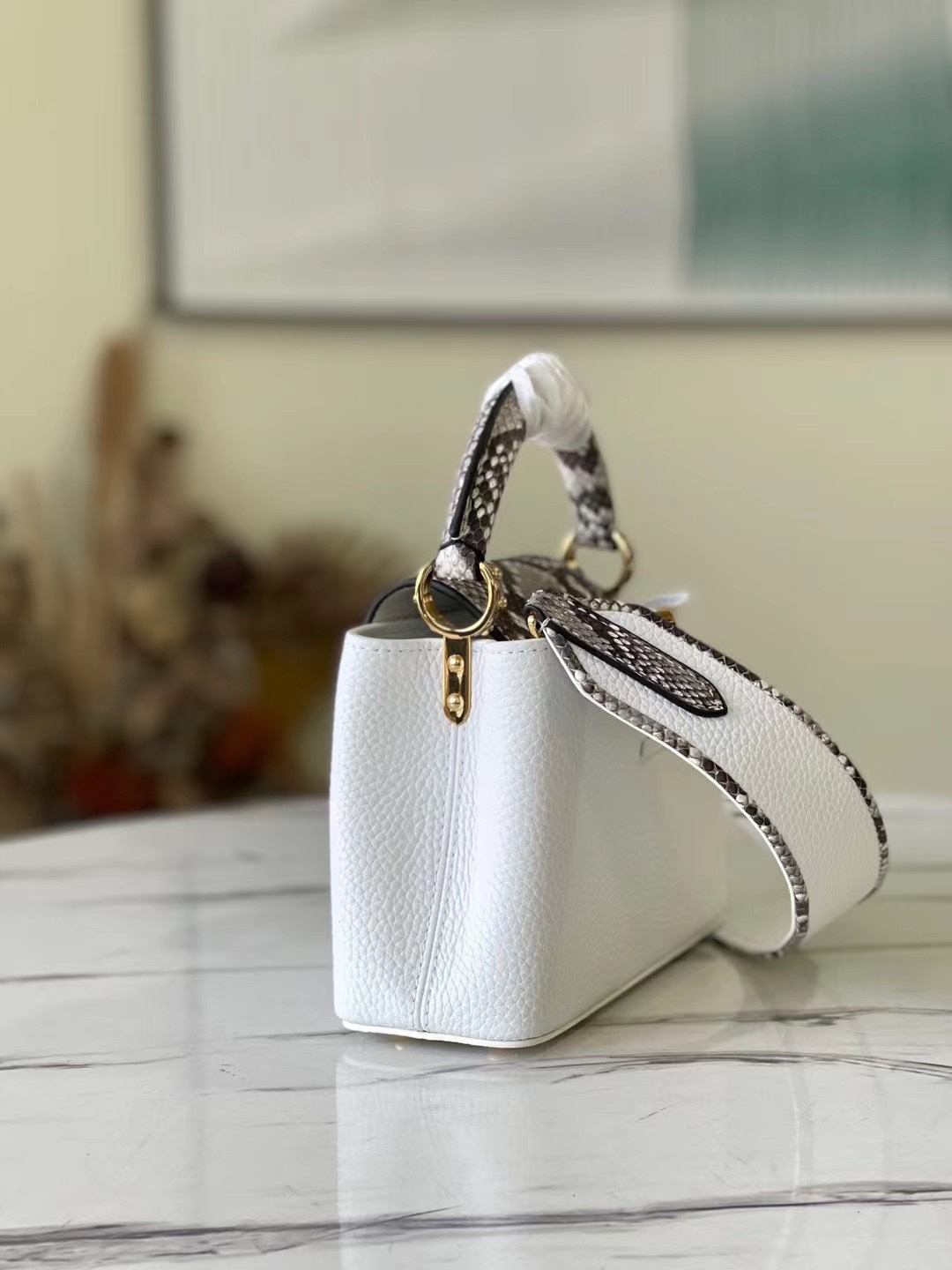 l**is V*t*n mini capucines handlebag-21*14*8cm