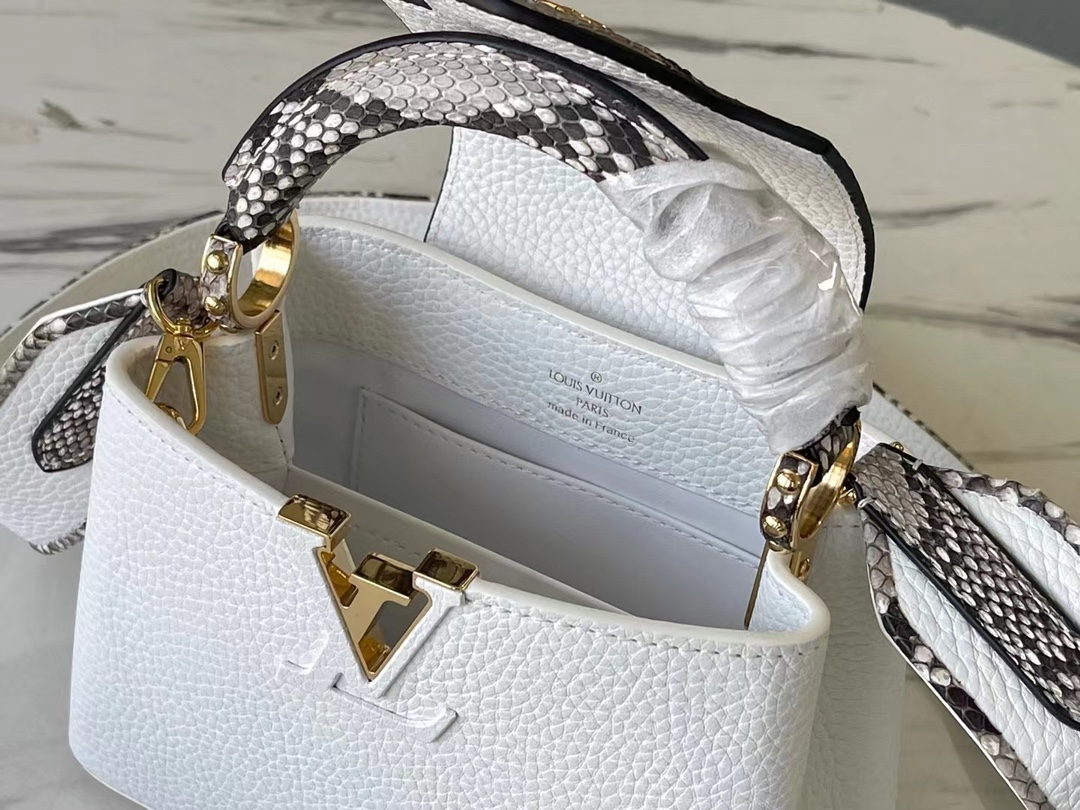 l**is V*t*n mini capucines handlebag-21*14*8cm