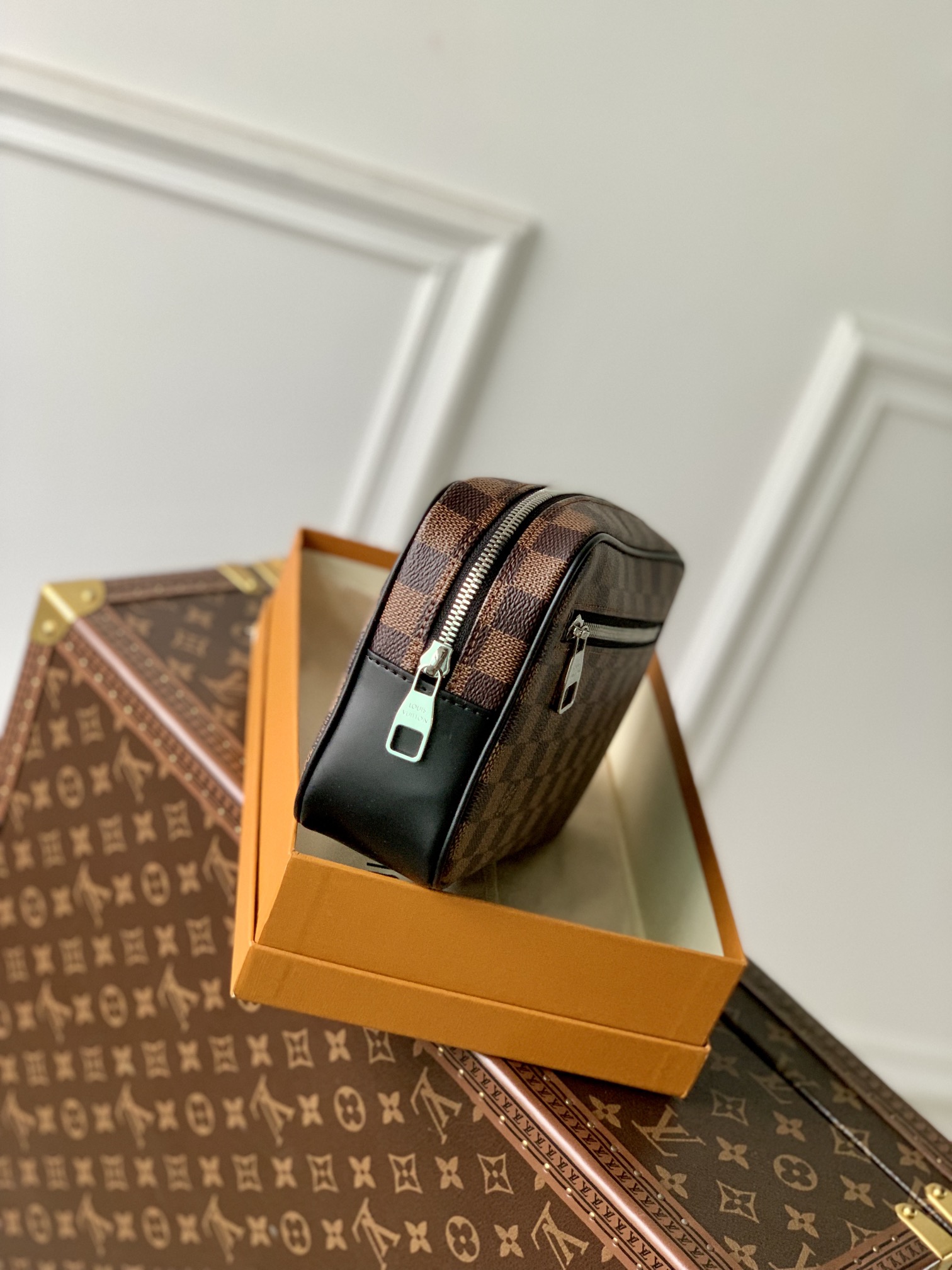 l**is V*t*n pochette kasai -25 x 15.5 x 6.5 cm