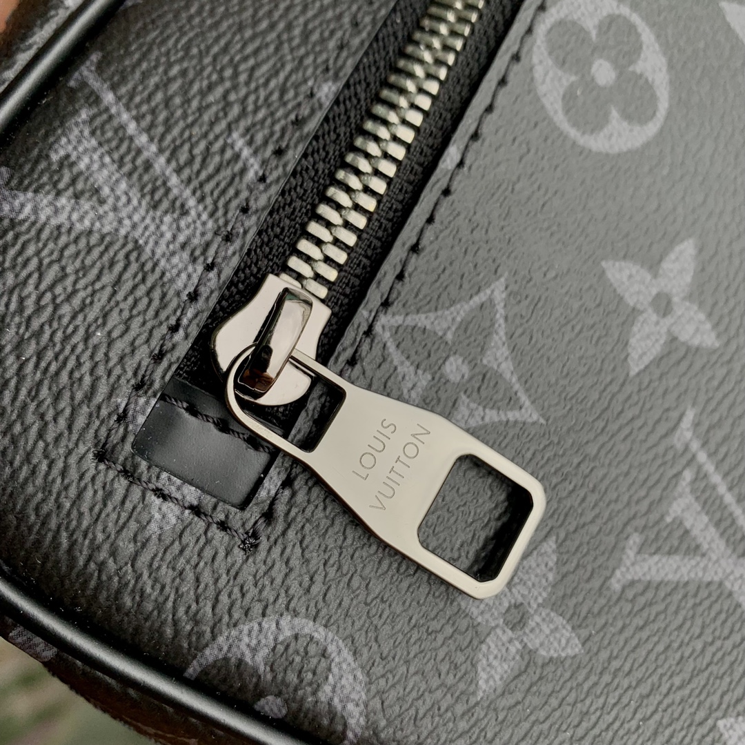 l**is V*t*n pochette kasai -25 x 15.5 x 6.5 cm