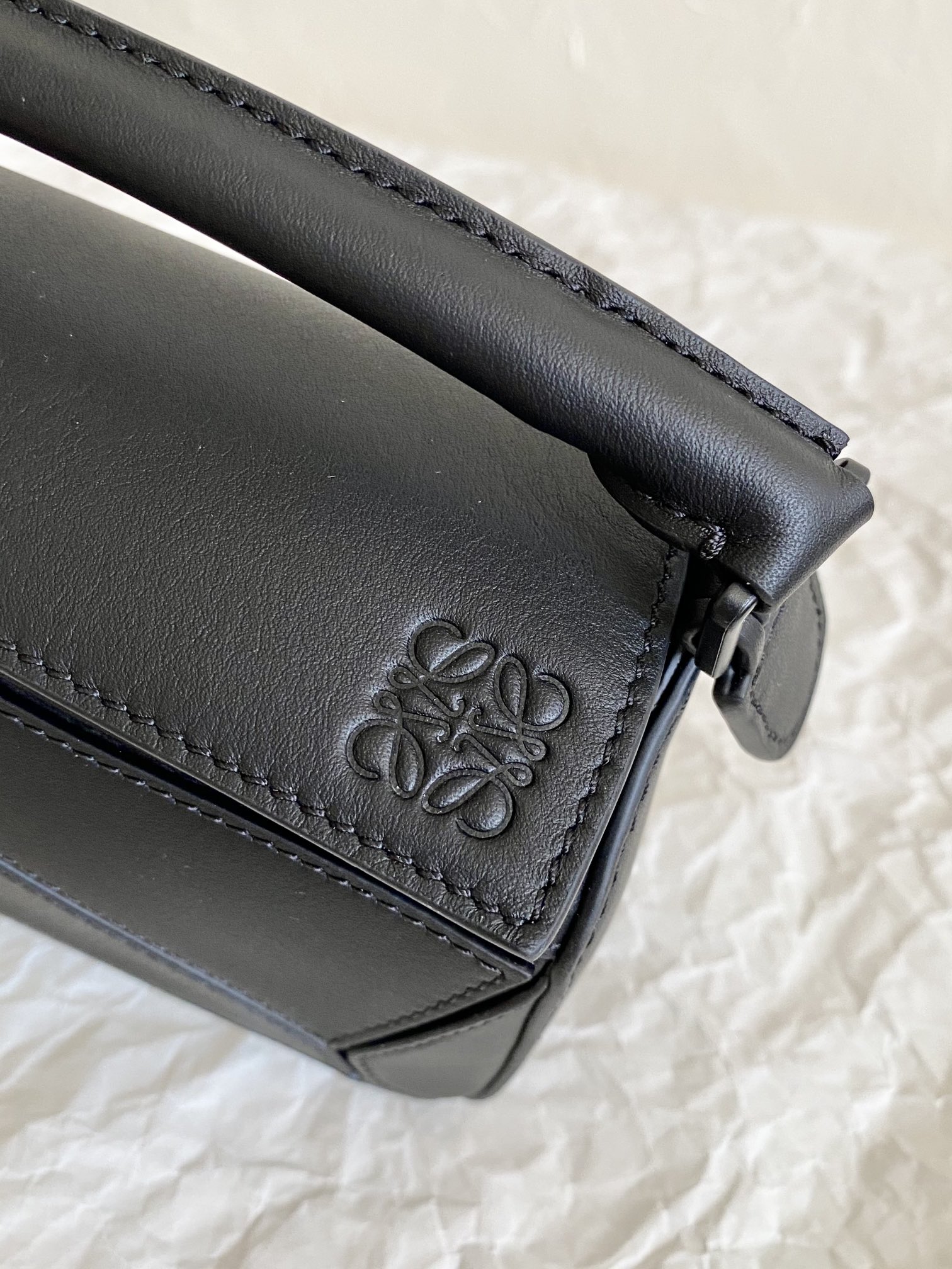 Loewe Puzzle Mini Bag-18*11*7.5CM