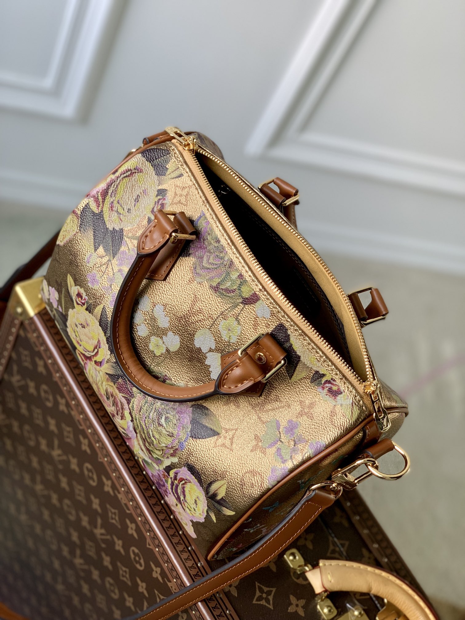 l**is V*t*n speedy bandoulière 25-25x 19 x 15cm