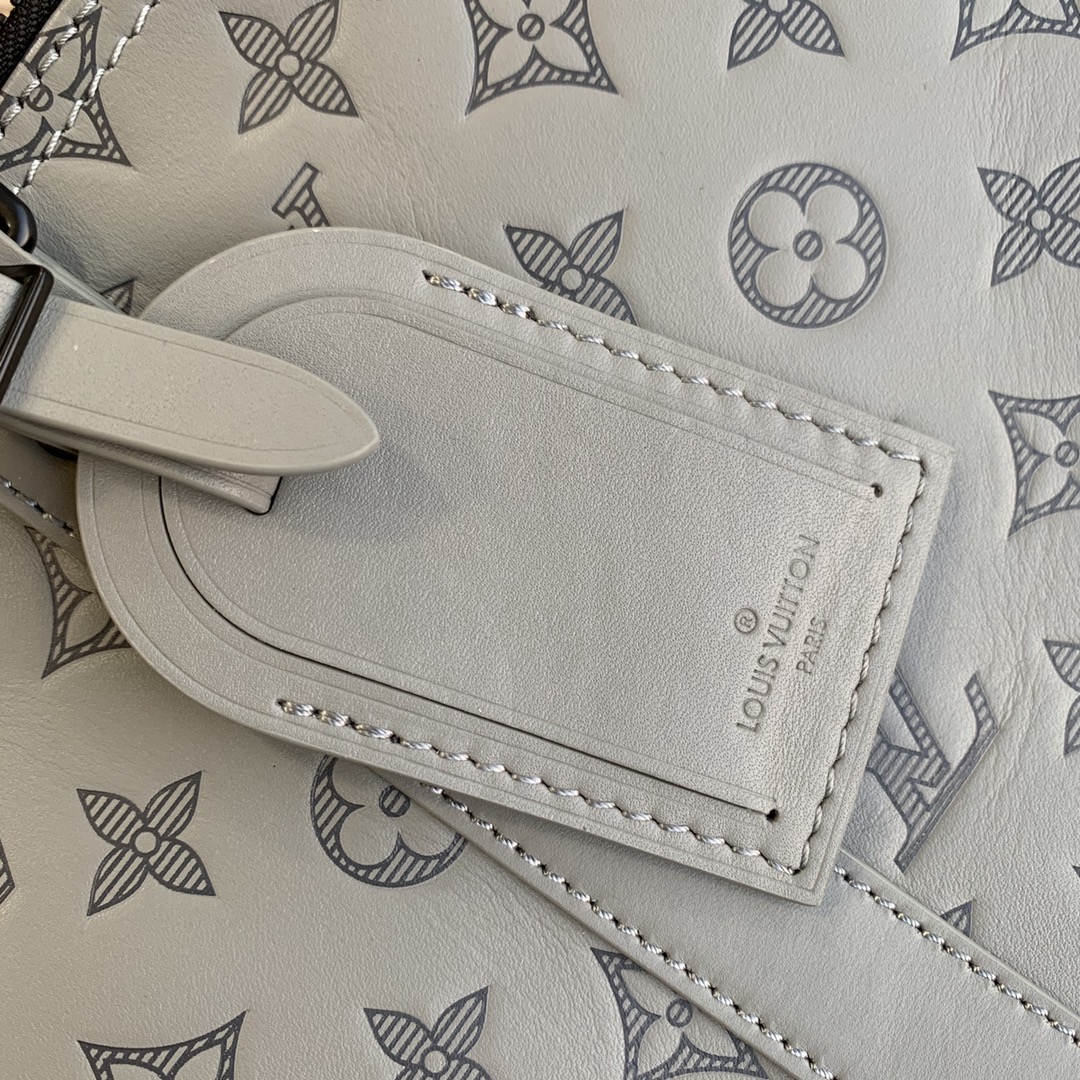 l**is V*t*n keepall bandouliÈre- 50 x 29 x 23cm