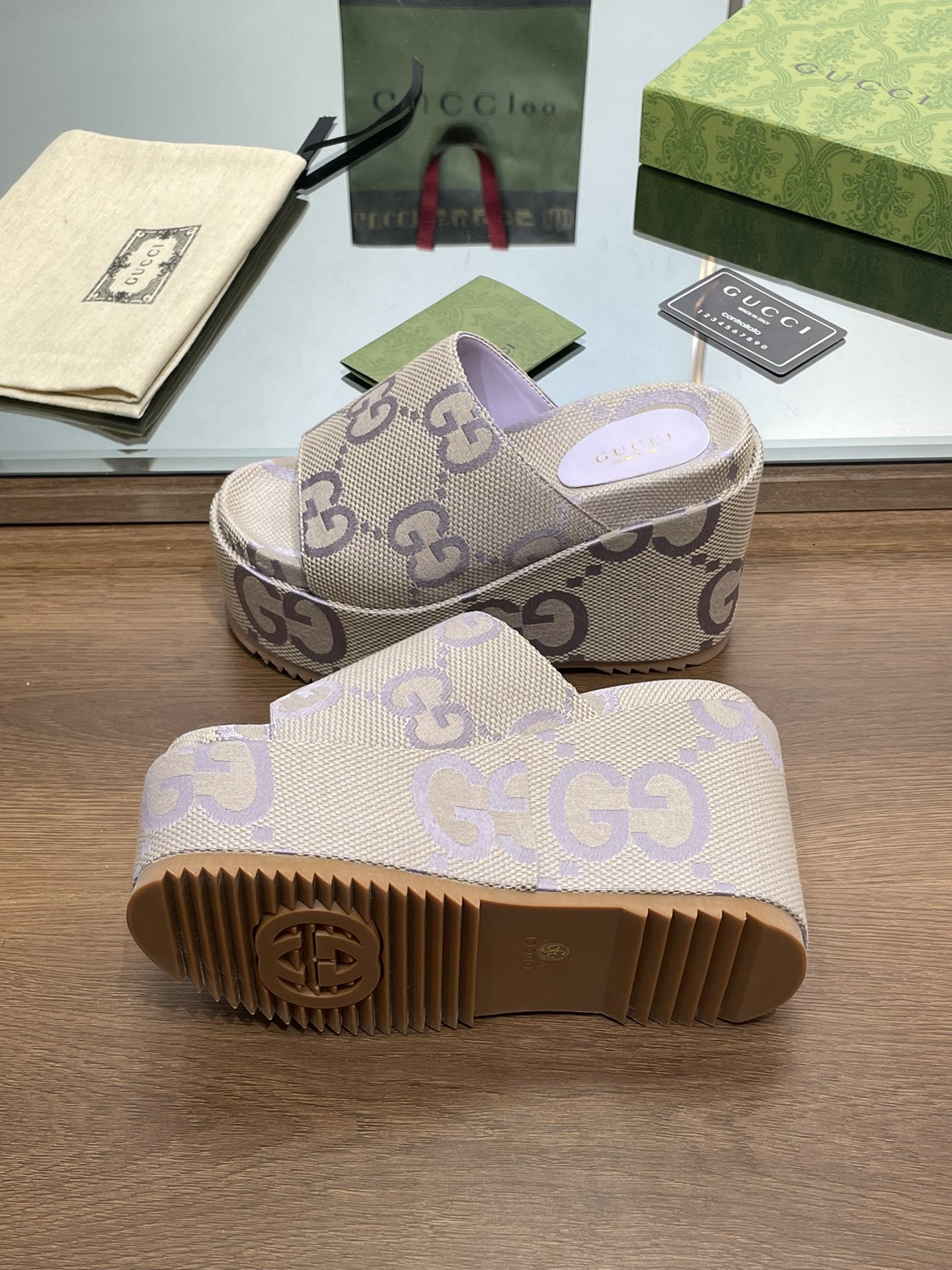 G*u*i slides(size35-43)