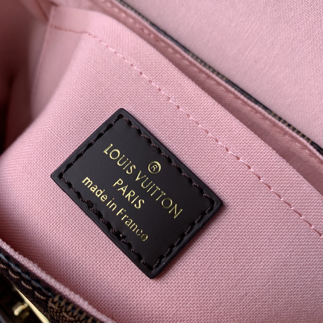 l**is V*t*n croisette-n40451-25x17x9.5cm