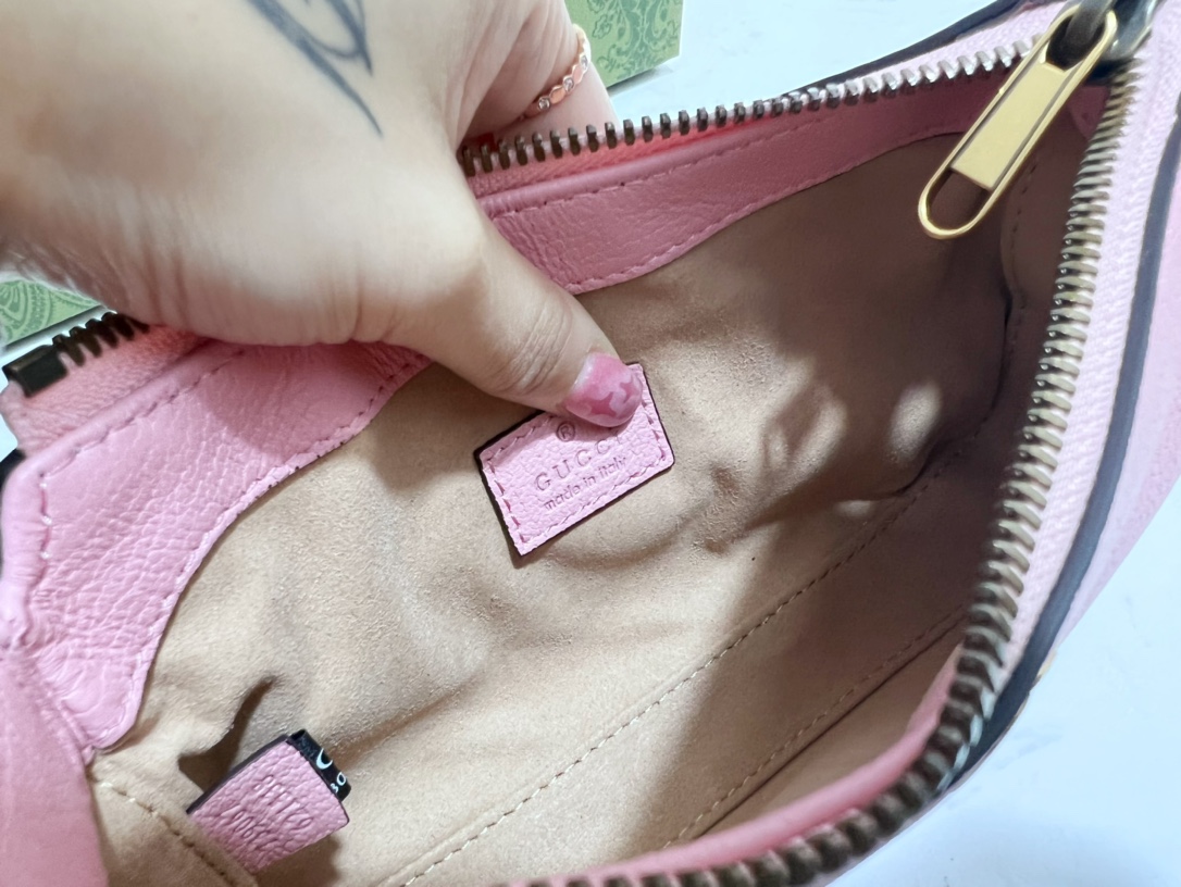 G*u*i aphrodite bag-21*12*4cm