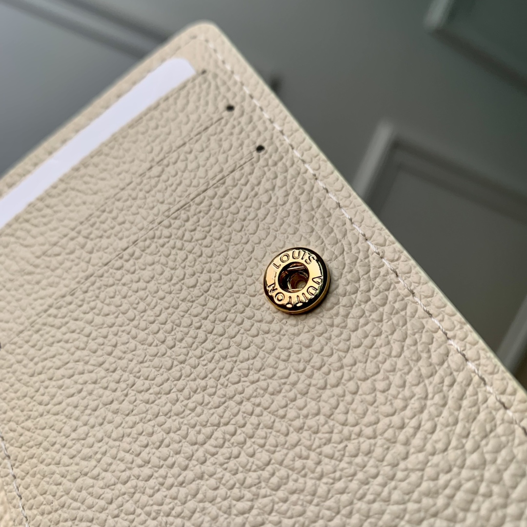 l**is V*t*n wallet m81927-11 x 8.5 x 3.5 cm