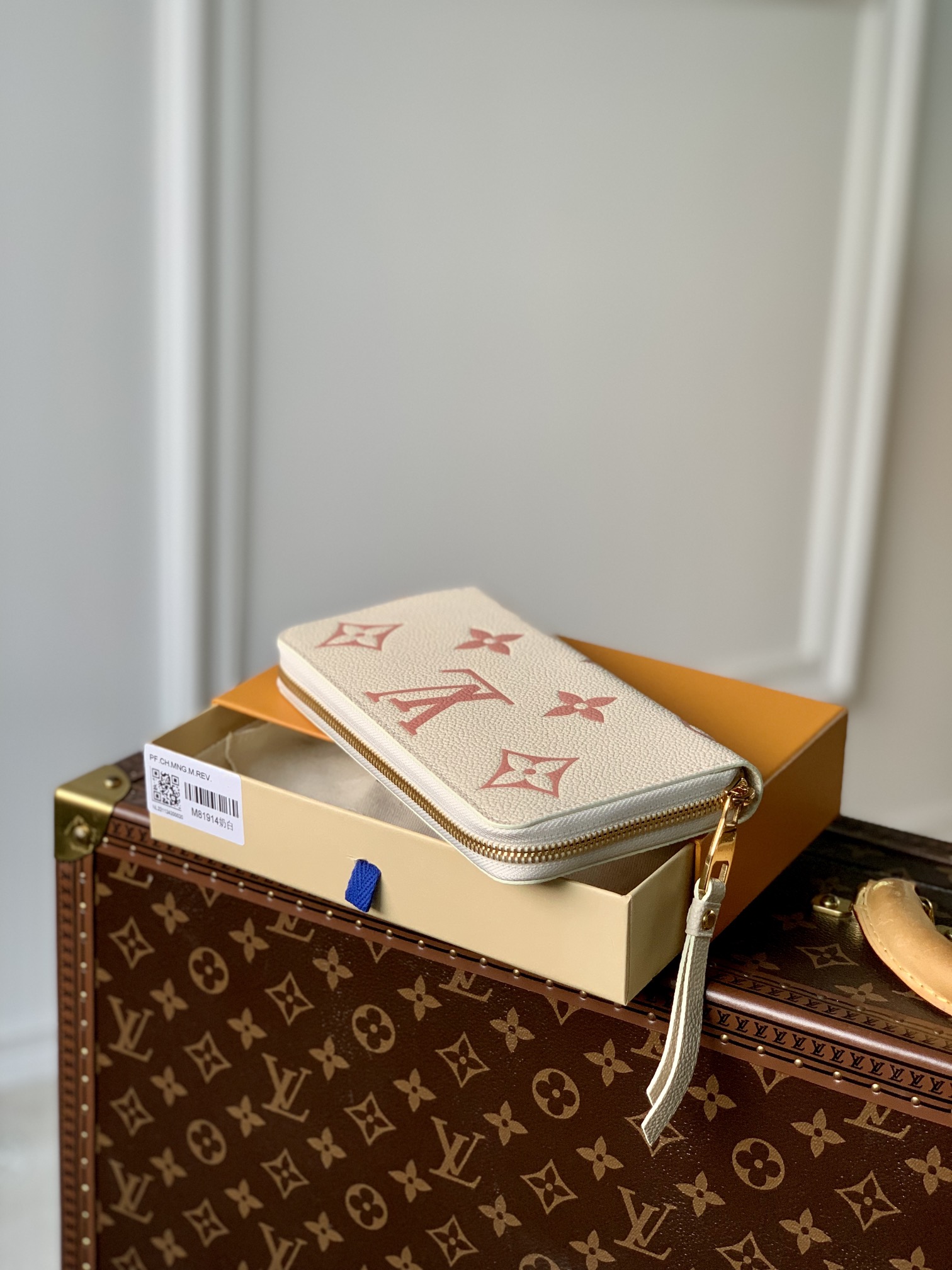 l**is V*t*n zippy wallet m81914-20*10cm