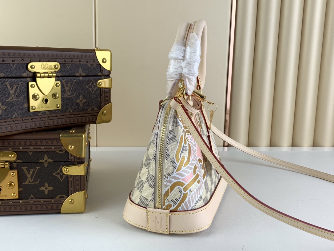 l**is V*t*n n41221 alma bb-25*19*12cm