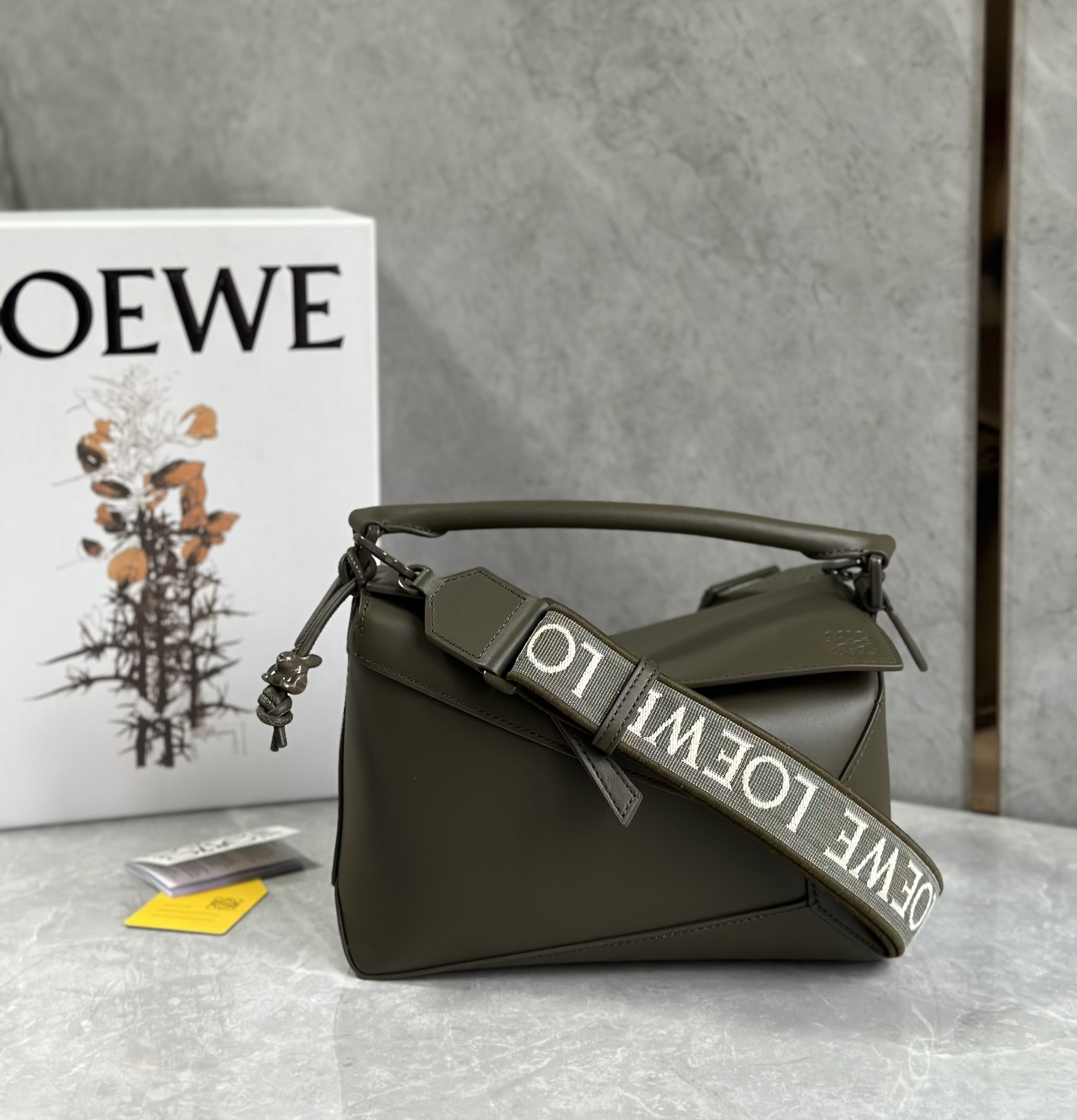 Loewe Puzzle Small Bag-24*10*14CM