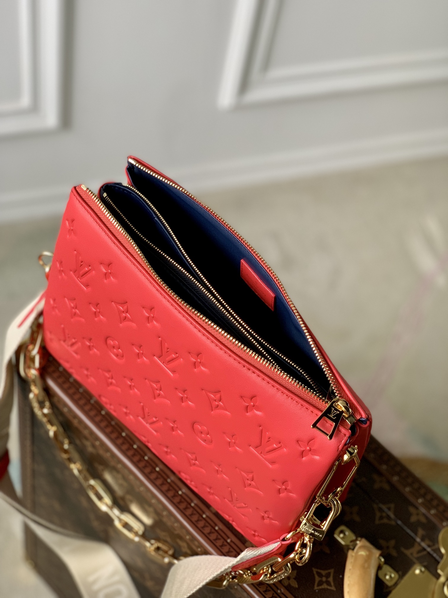 l**is V*t*n coussin handbags-26*20*12cm