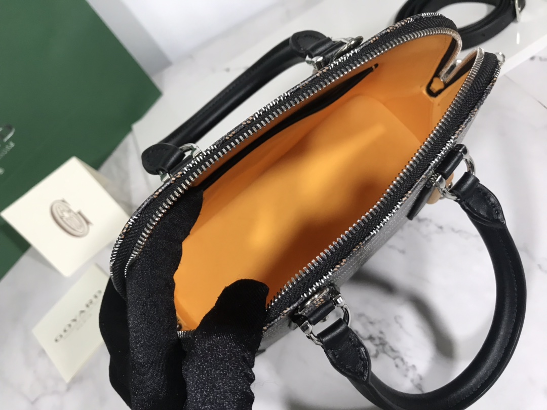 Go*ard vendôme -23*18.5*10cm