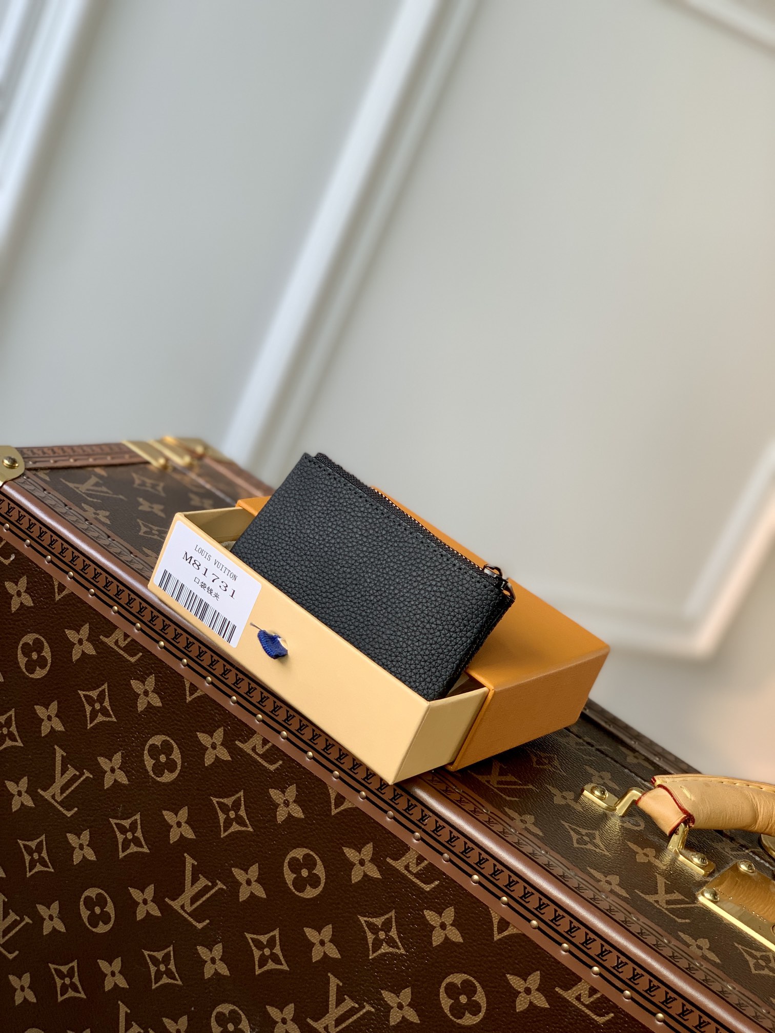 l**is V*t*n wallet-12.0x 7cm