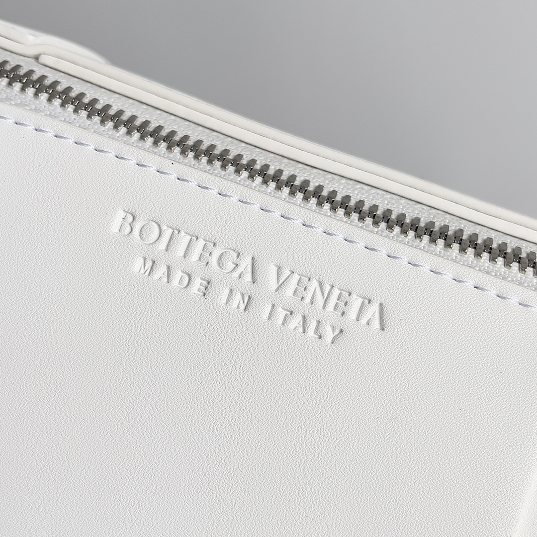 Bo*te*ga ve*ne*ta arco bag-31*14*14cm